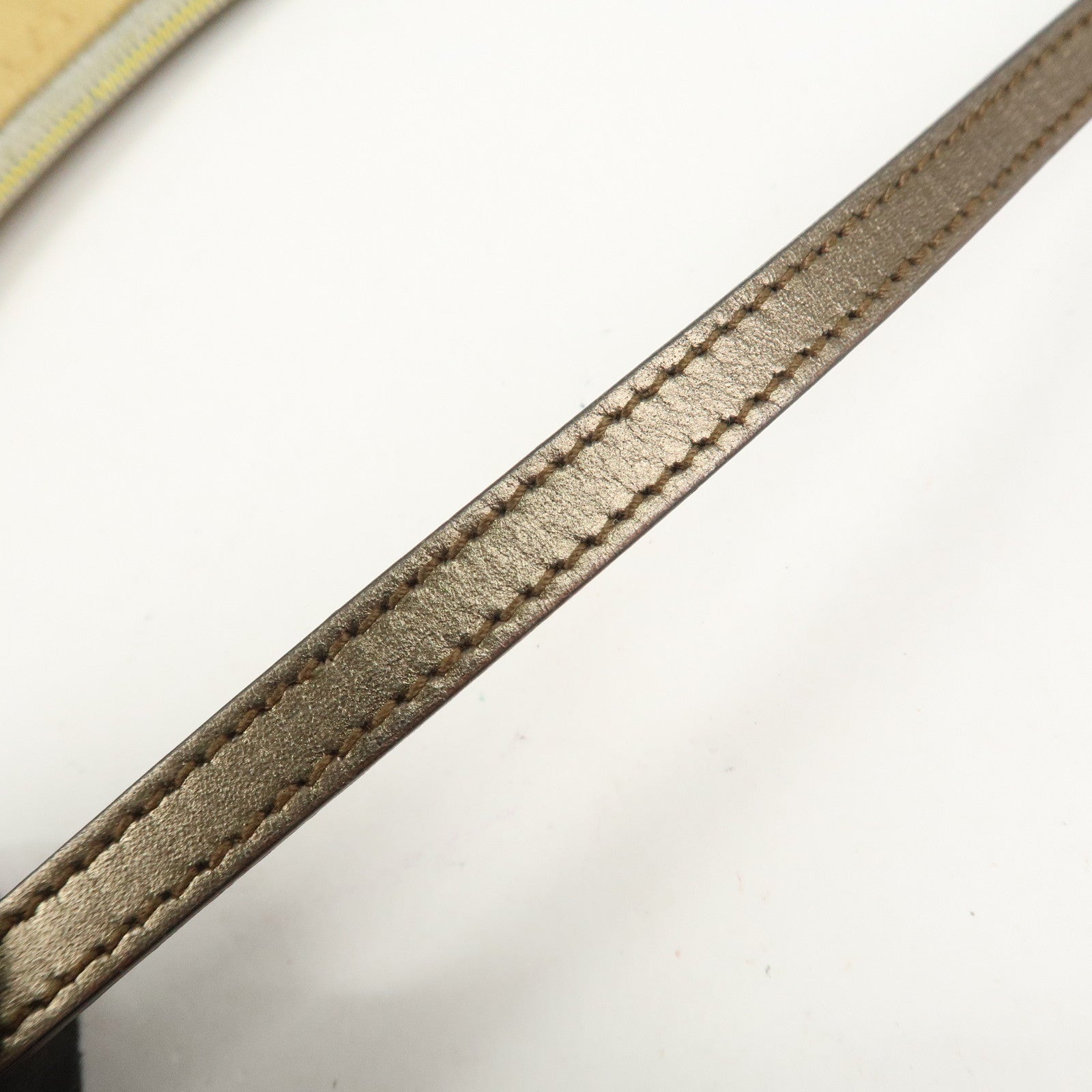 GUCCI GG Canvas Leather Shoulder Bag Hand Bag Gold 005・0813