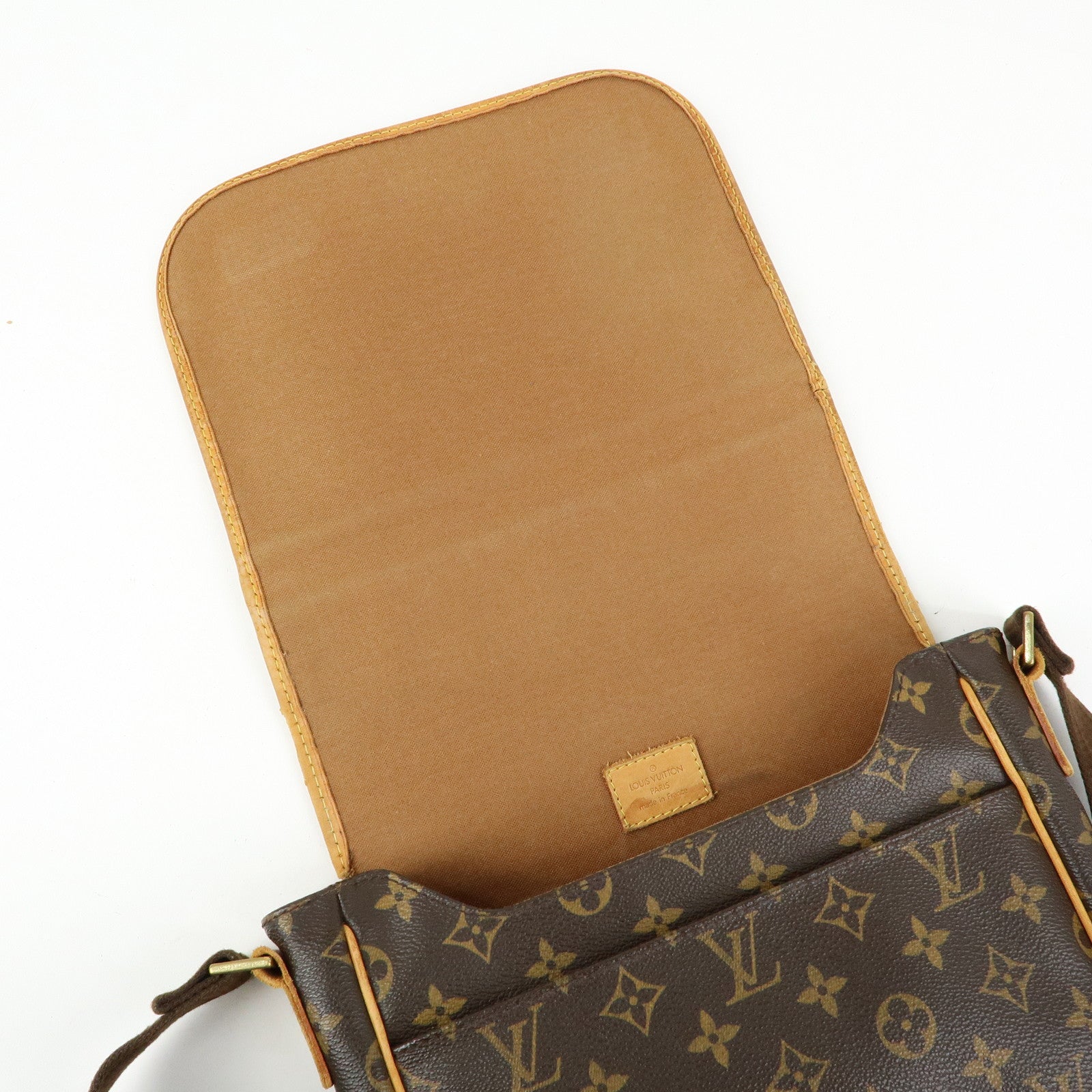 Louis Vuitton Monogram Messenger Bosphore PM Shoulder Bag M40106