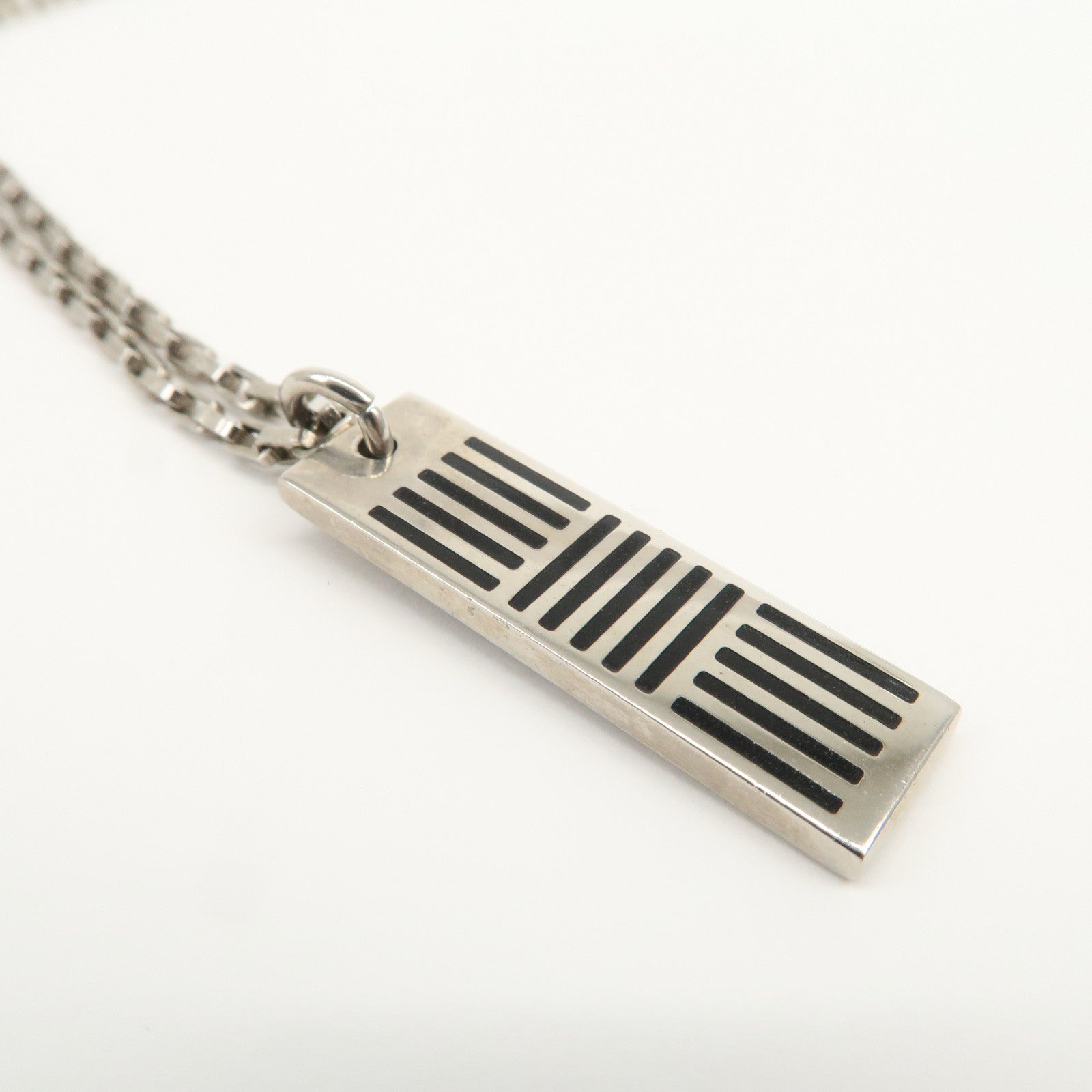 Louis Vuitton Collier Damier Colors Metal Necklace Silver M62490