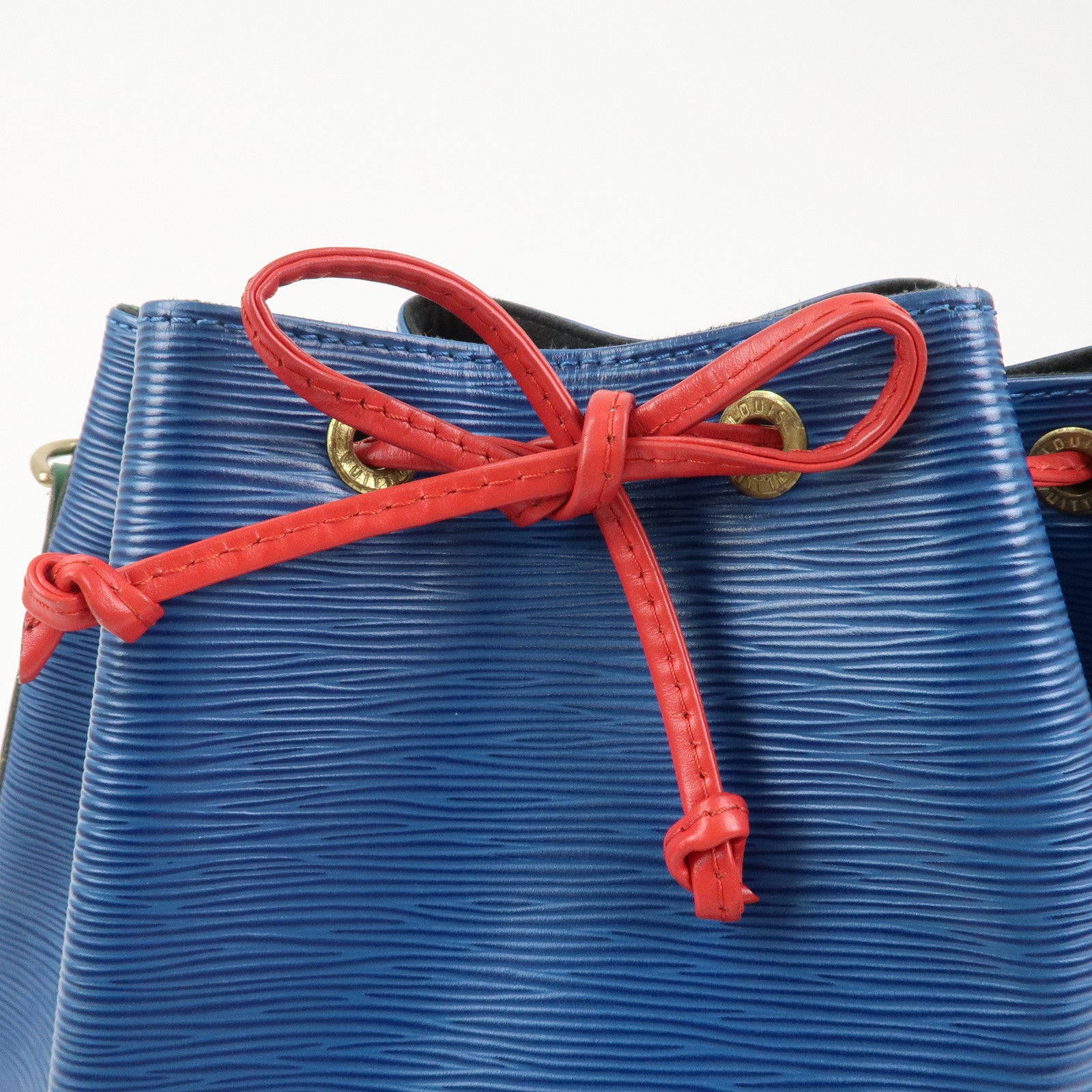 Louis Vuitton Epi Noe Tricolor Shoulder Bag Blue Green Red M44082