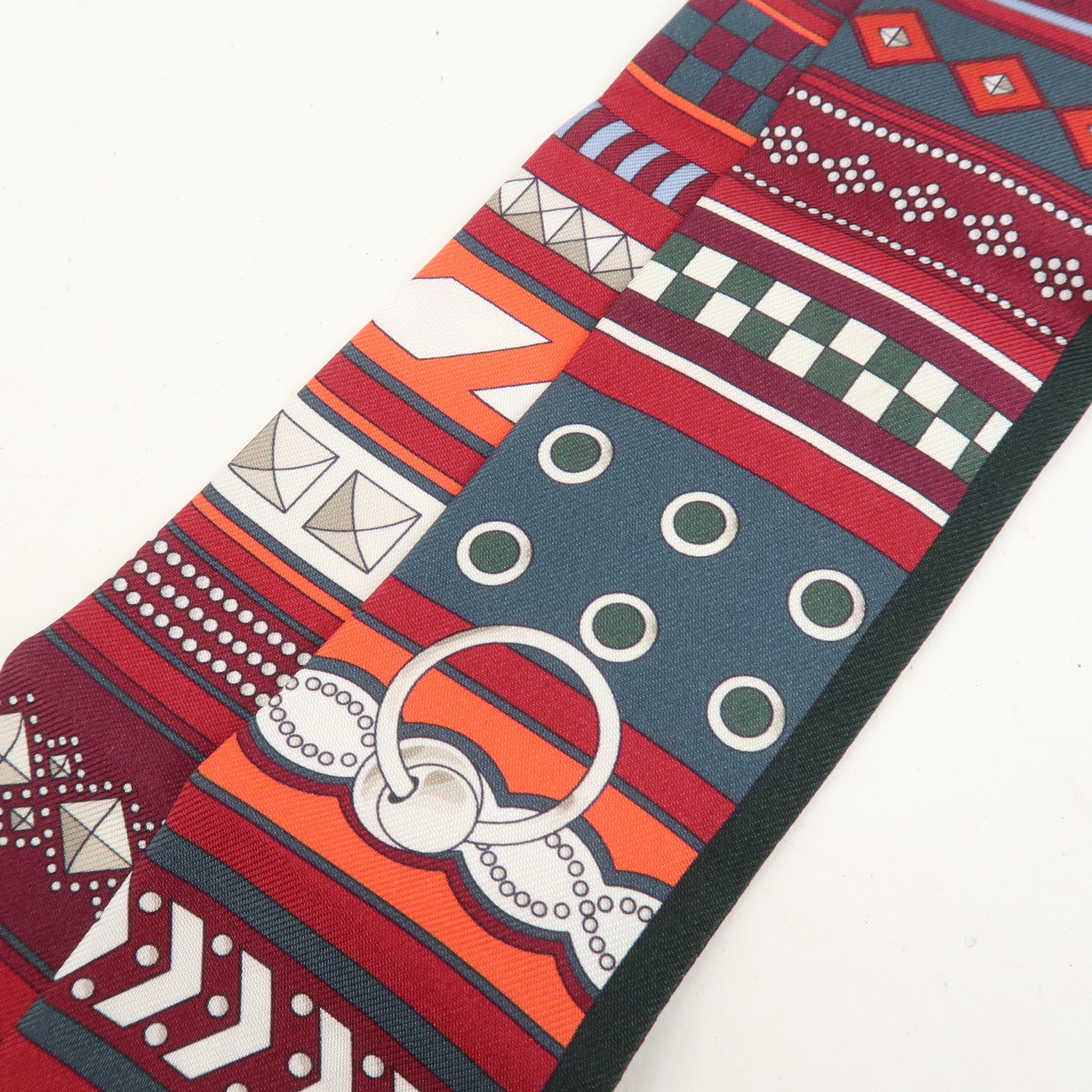 HERMES Twilly Silk 100% Scarf COLLIERS DE CHIENS REMIX Green Red