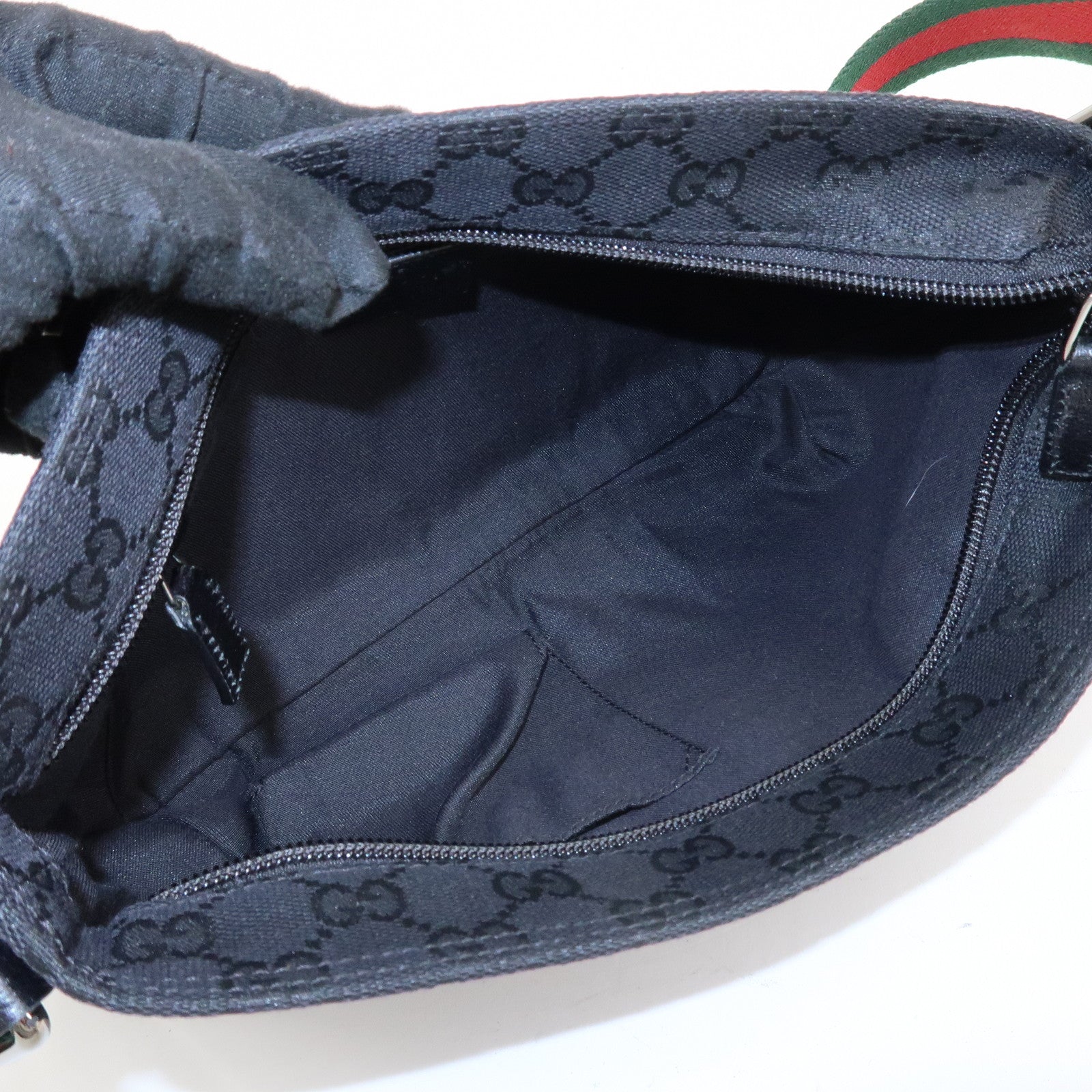 GUCCI Sherry GG Canvas Leather Shoulder Bag Black 189749 Used