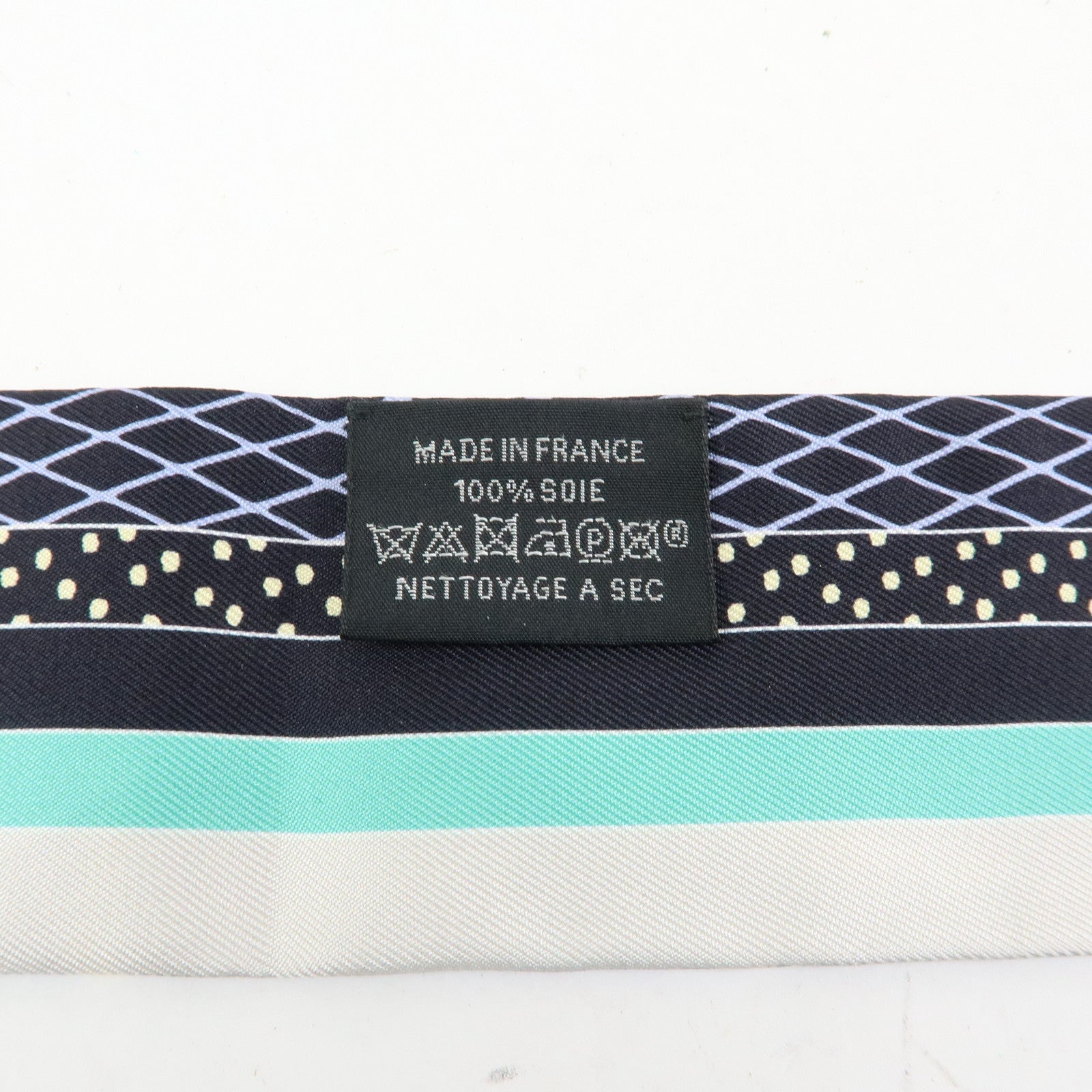 HERMES Silk 100% Twilly Scraf Grand Theatre Nouveau Black