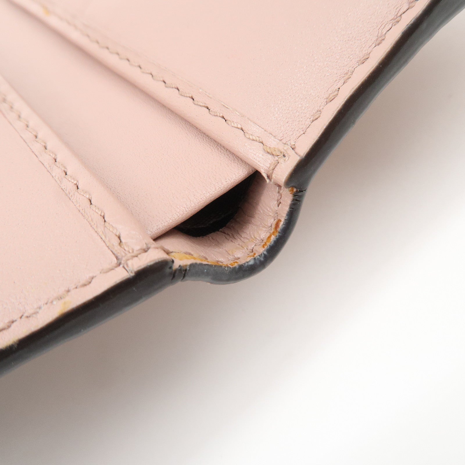 GUCCI Guccissima Leather Bi-Fold Compact Wallet Pink 406925