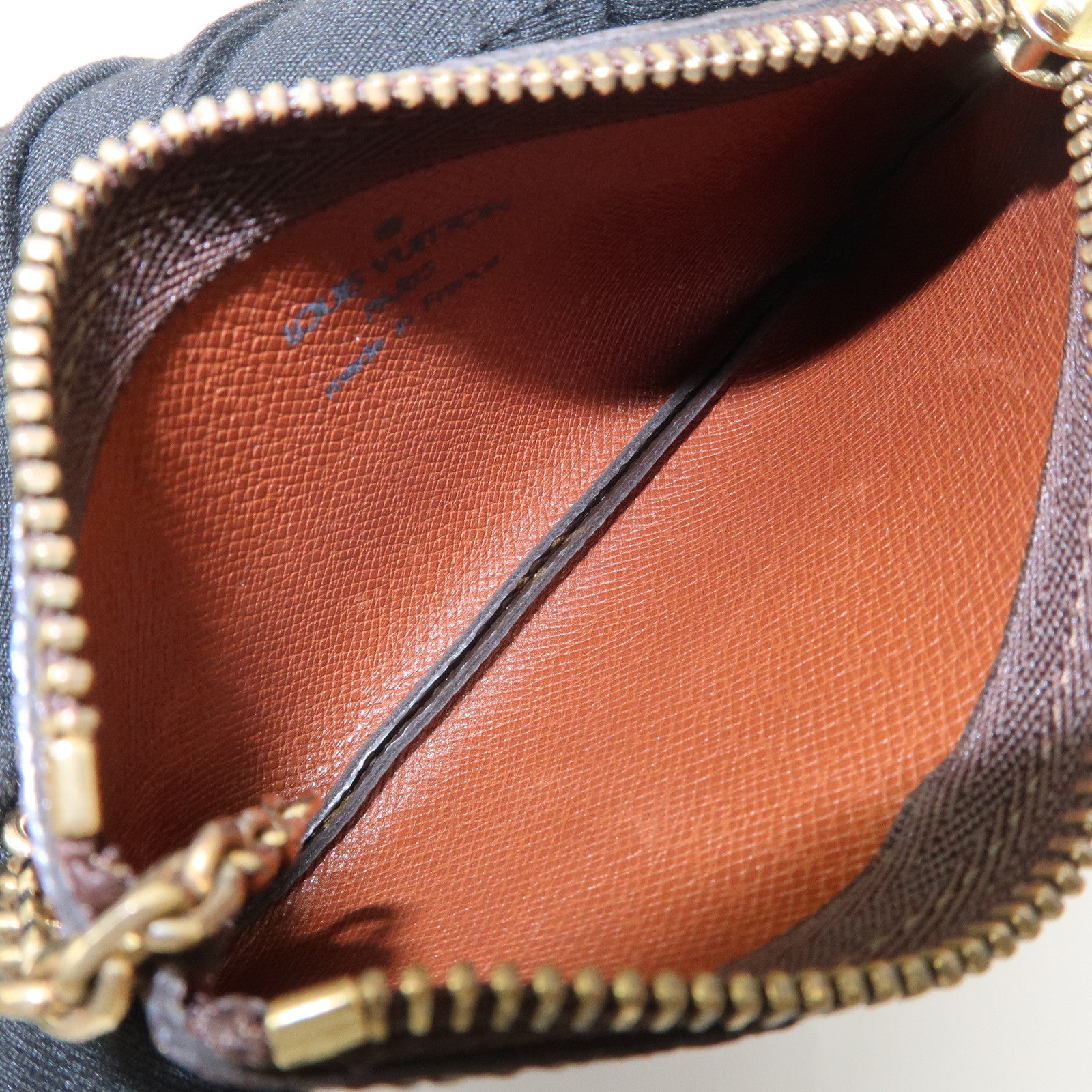 Louis Vuitton Monogram Pochette Cles Coin Case Key Case M62650