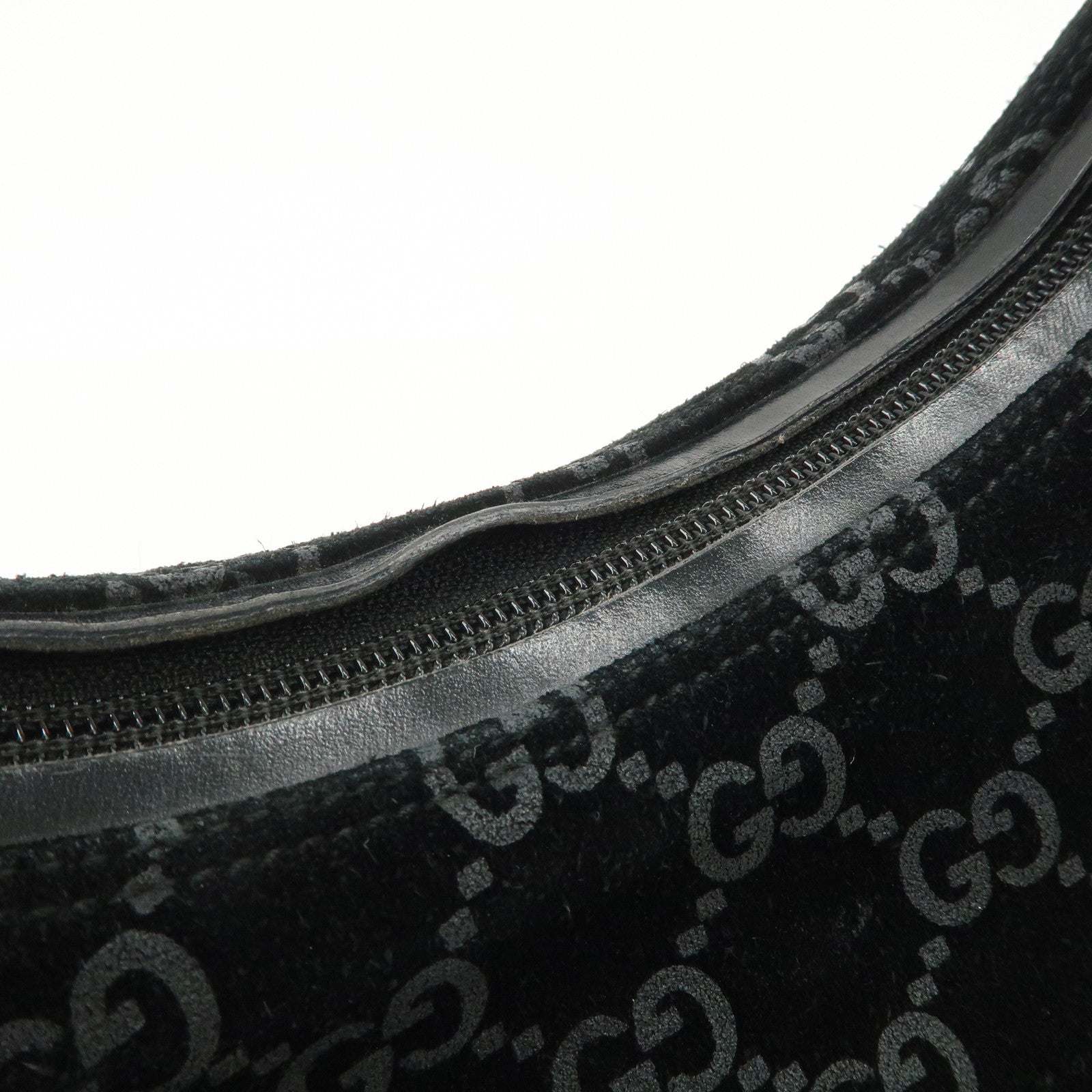 GUCCI GG Suede Leather Shoulder Bag Hand Bag Black 002.0602 Used