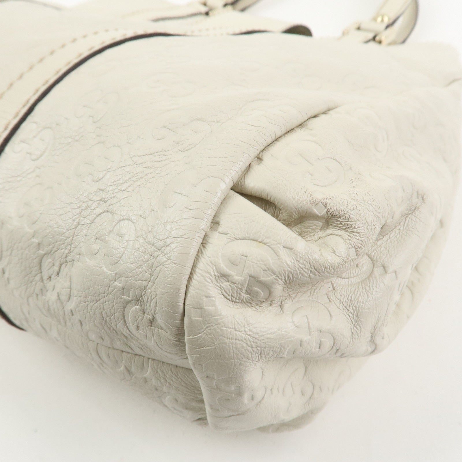 GUCCI Guccissima Leather Tote Bag Shoulder Bag White 211935