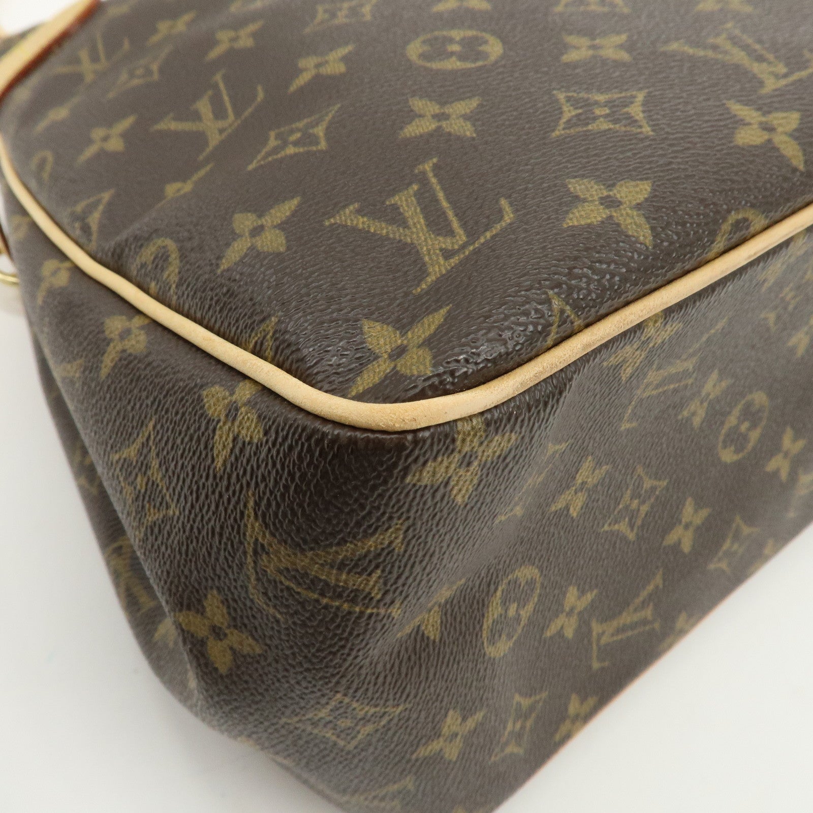 Louis Vuitton Monogram Canvas Batignolles Vertical Tote Bag M51153