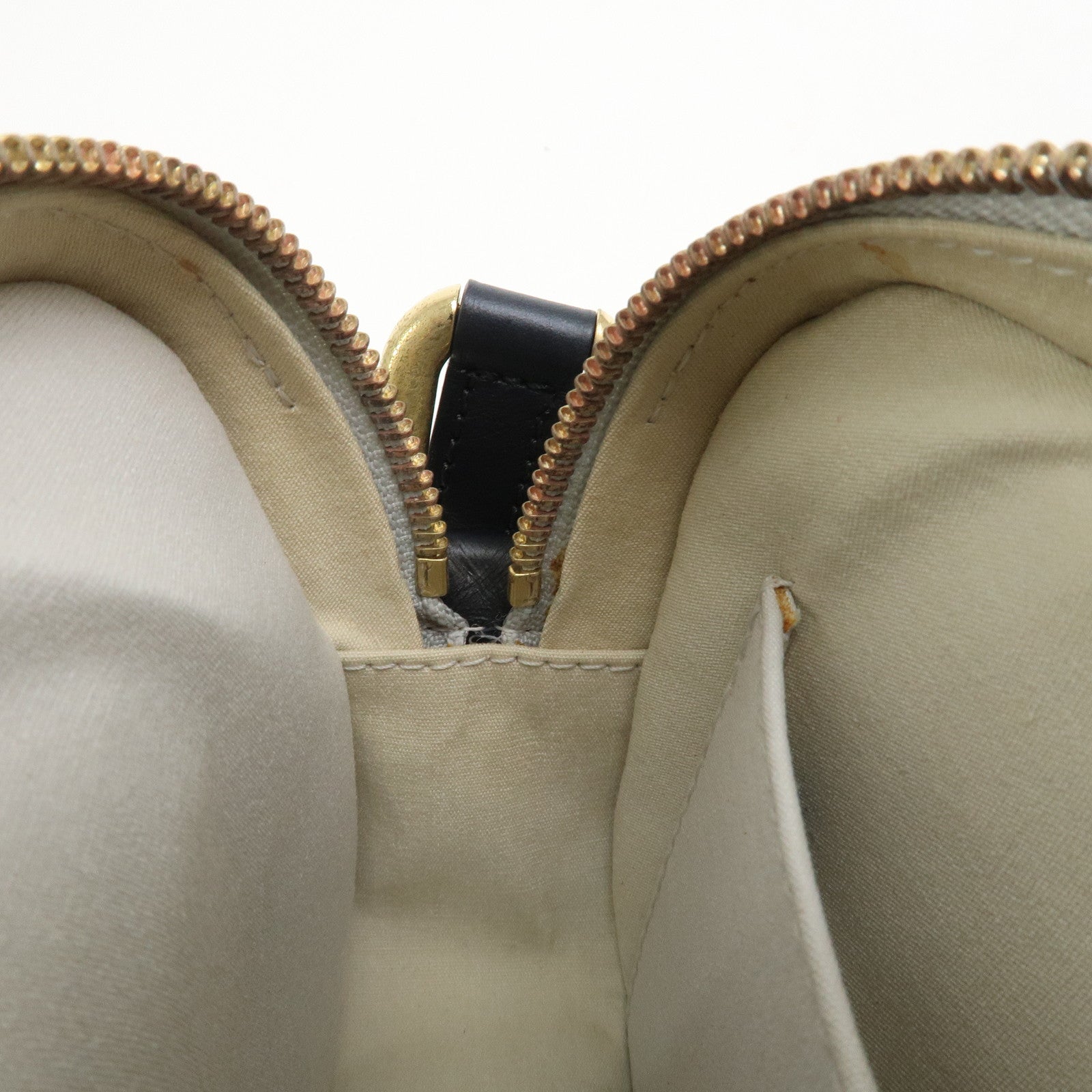 Louis Vuitton Monogram Mini Juliet MM Crossbody Bag Blue M92217