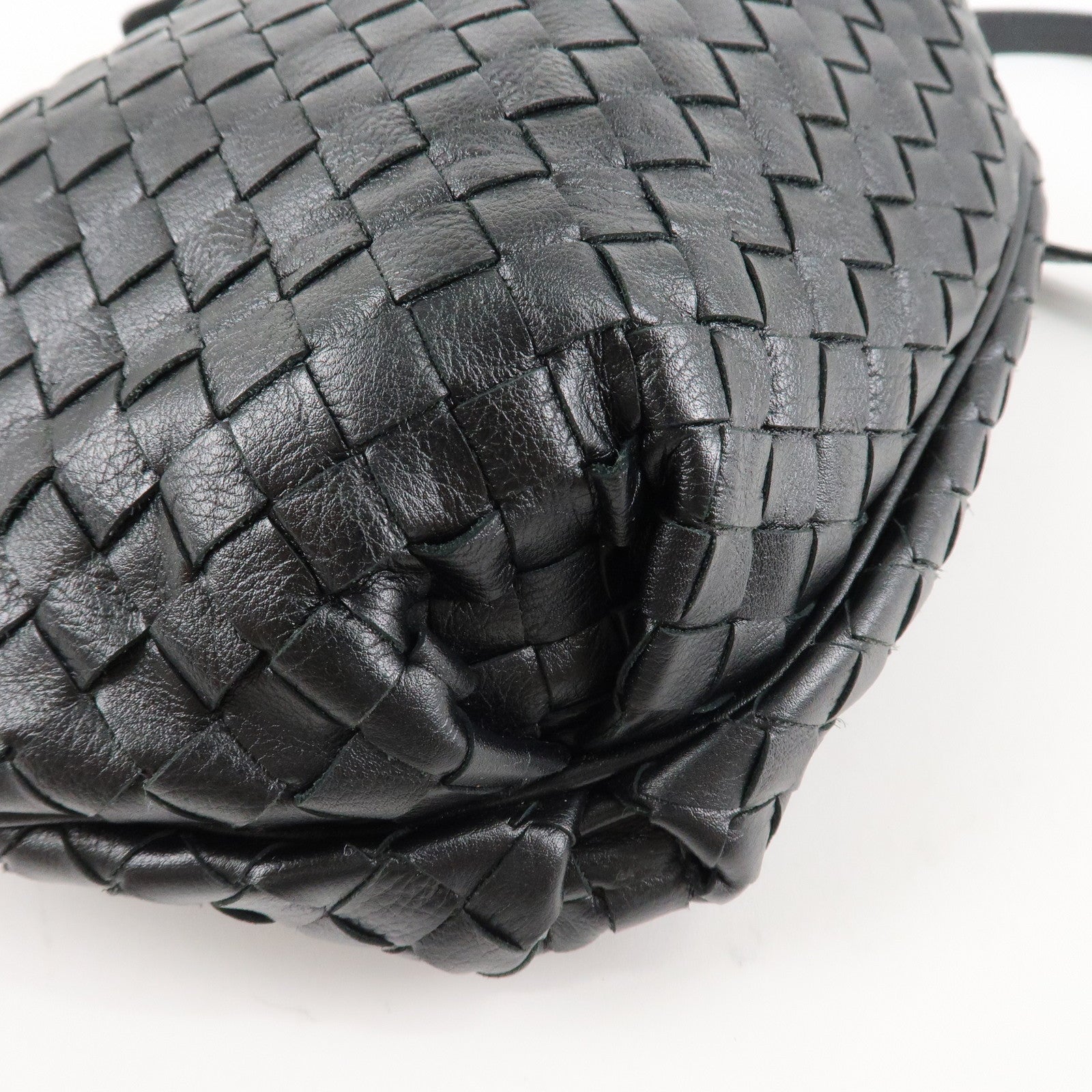 BOTTEGA VENETA Intrecciato Leather Shoulder Bag Black Used