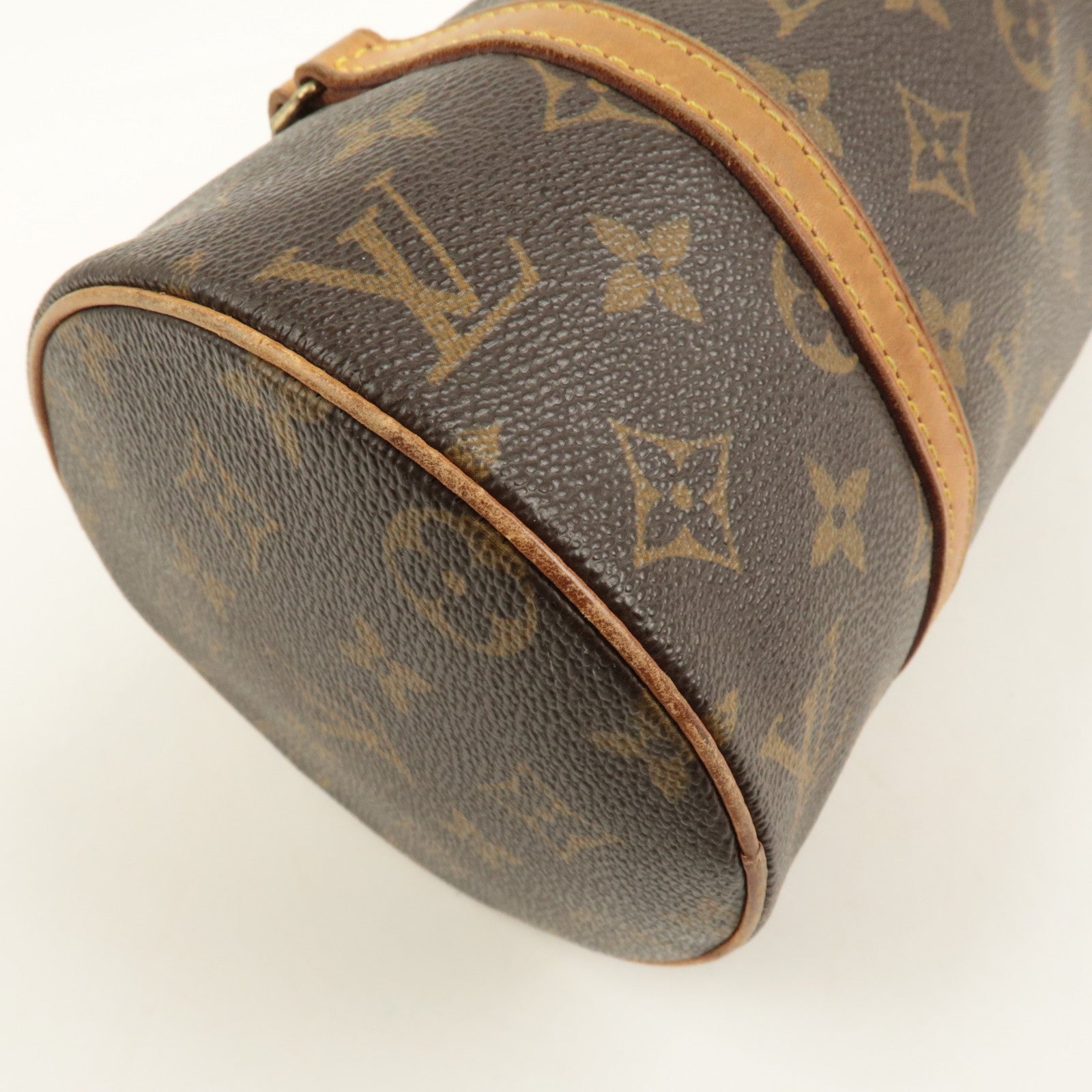 Louis Vuitton Monogram Papillon 26 Hand Bag New Style M51386