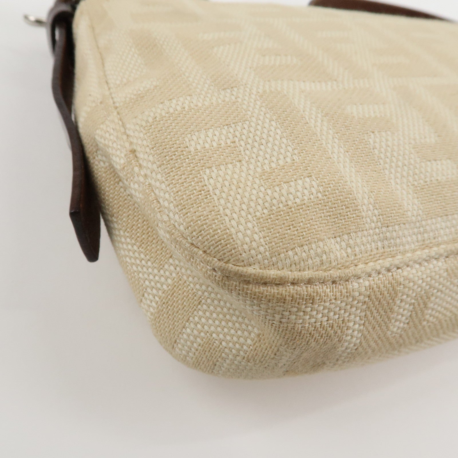 FENDI Mamma Baguette Zucca Leather Canvas Hand Bag Beige Brown 26424 Used