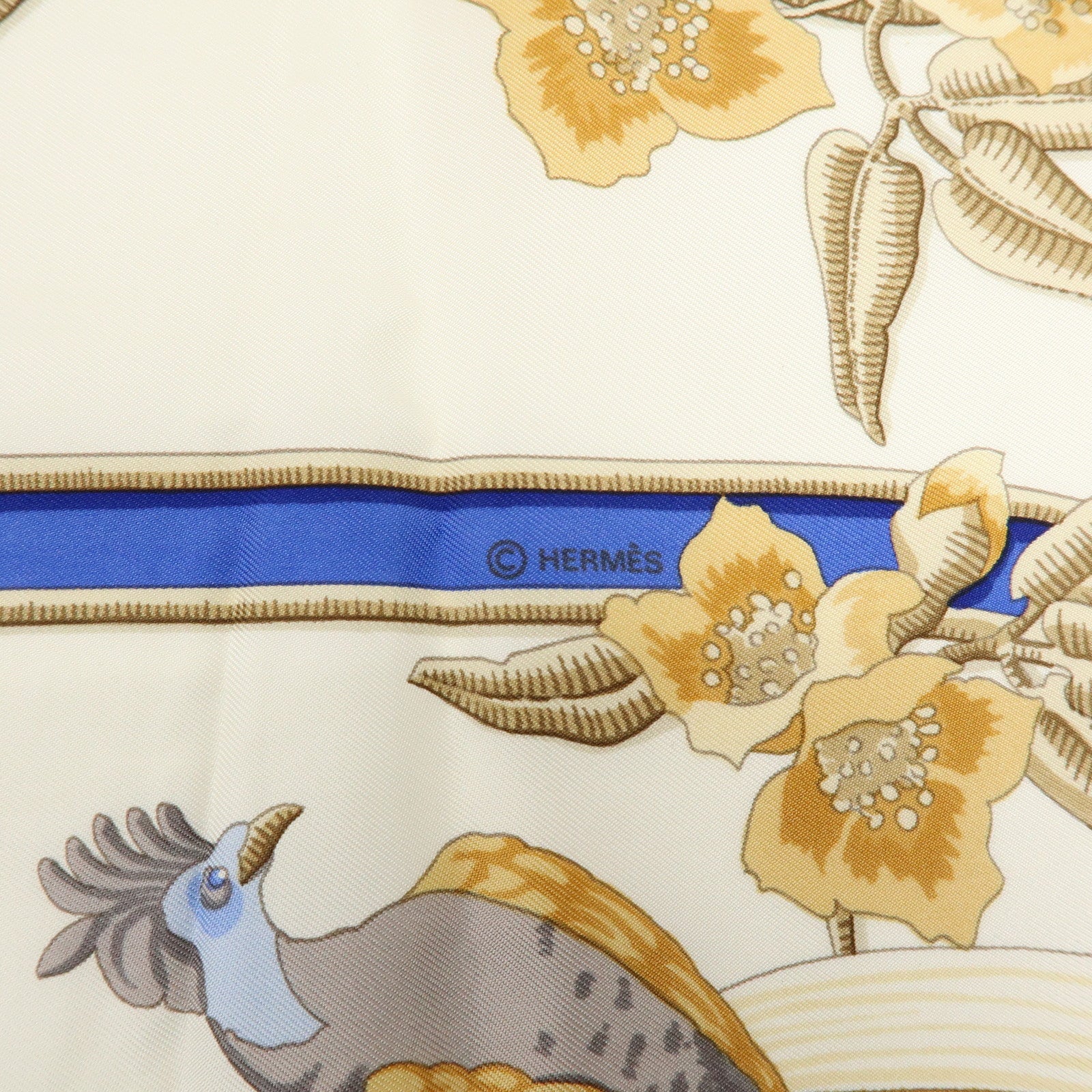 HERMES Carre Silk 100% Scarf Caraibes Oiseaux Ivory Blue