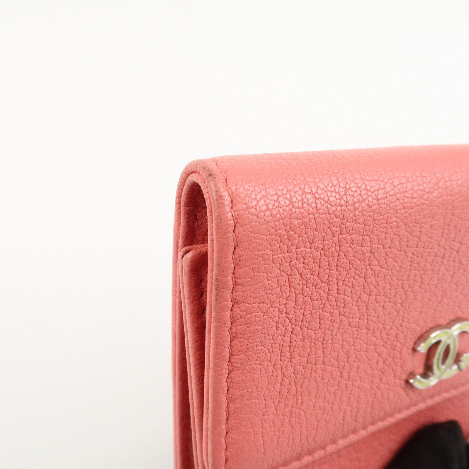 CHANEL COCO Mark Calf Leather Compact Wallet Clover Motif Pink