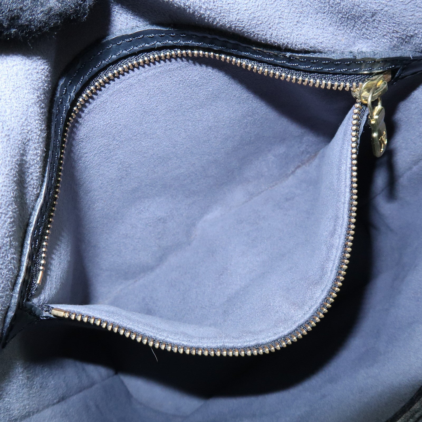 Louis Vuitton Epi Petit Bucket PM Shoulder Bag Noir M58992