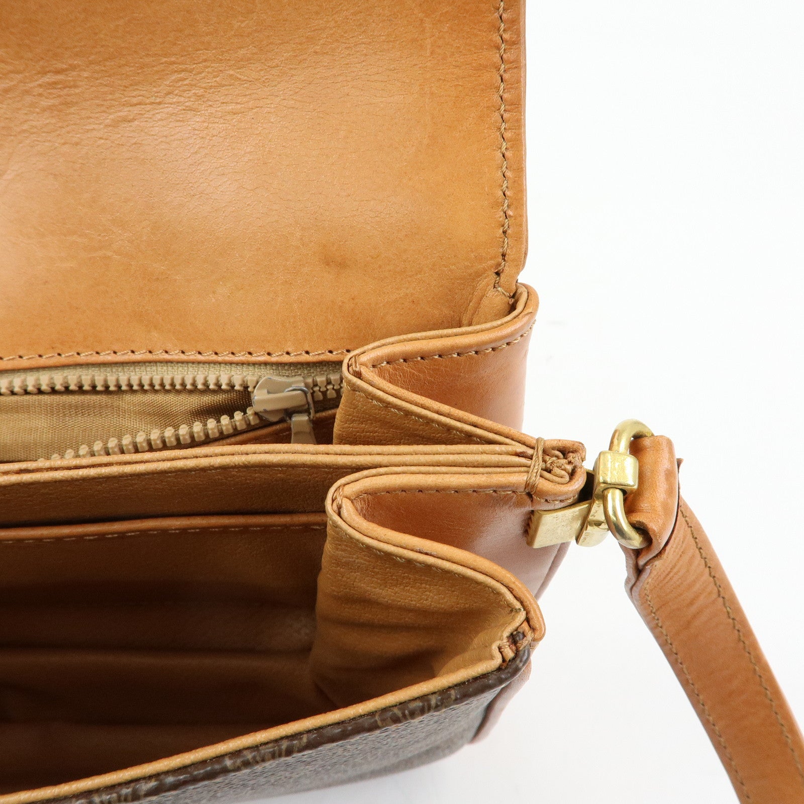 CELINE Shoulder Bag