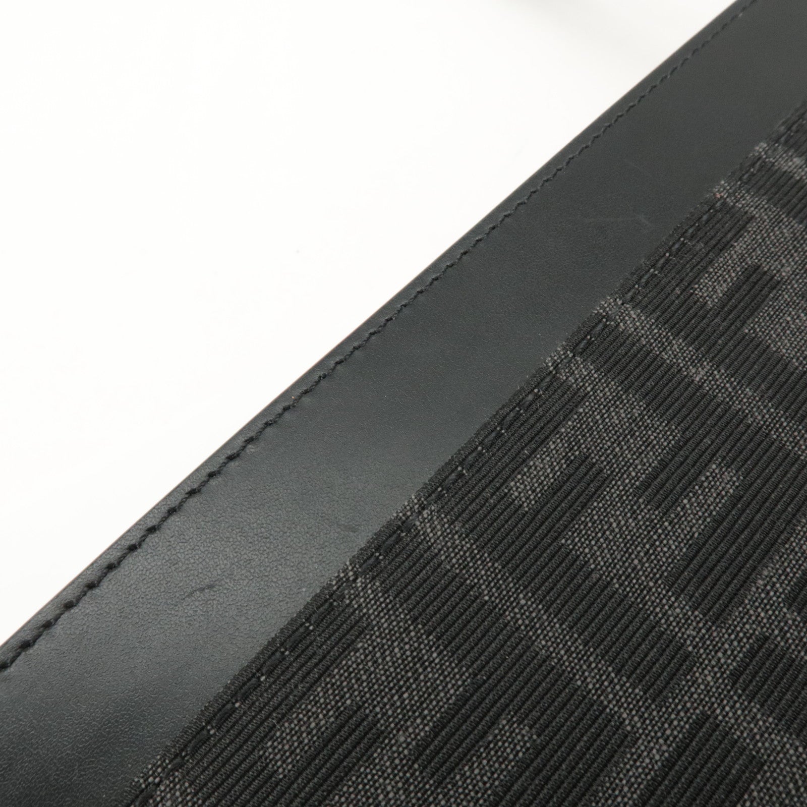 FENDI Zucca Leather Canvas Slim Clutch Medium Black Gray 7N0134 Used