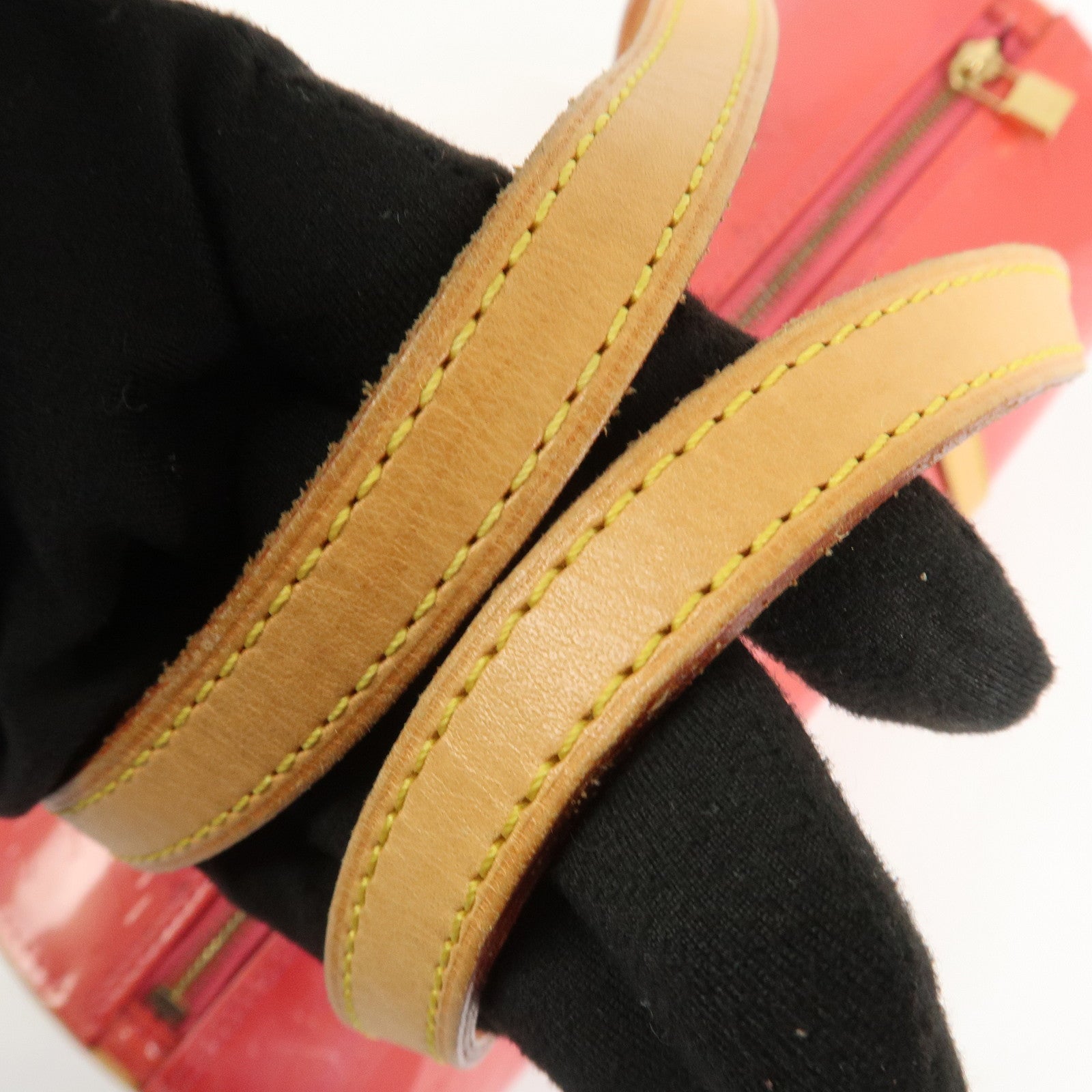 Louis Vuitton Monogram Vernis Bedford Hand Bag Framboise M9133F