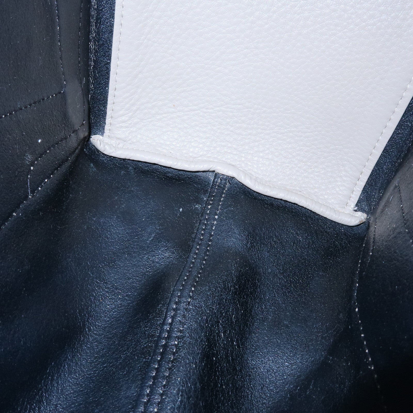 BALENCIAGA Navy Cabas Leather Small Tote Bag Beige 339933