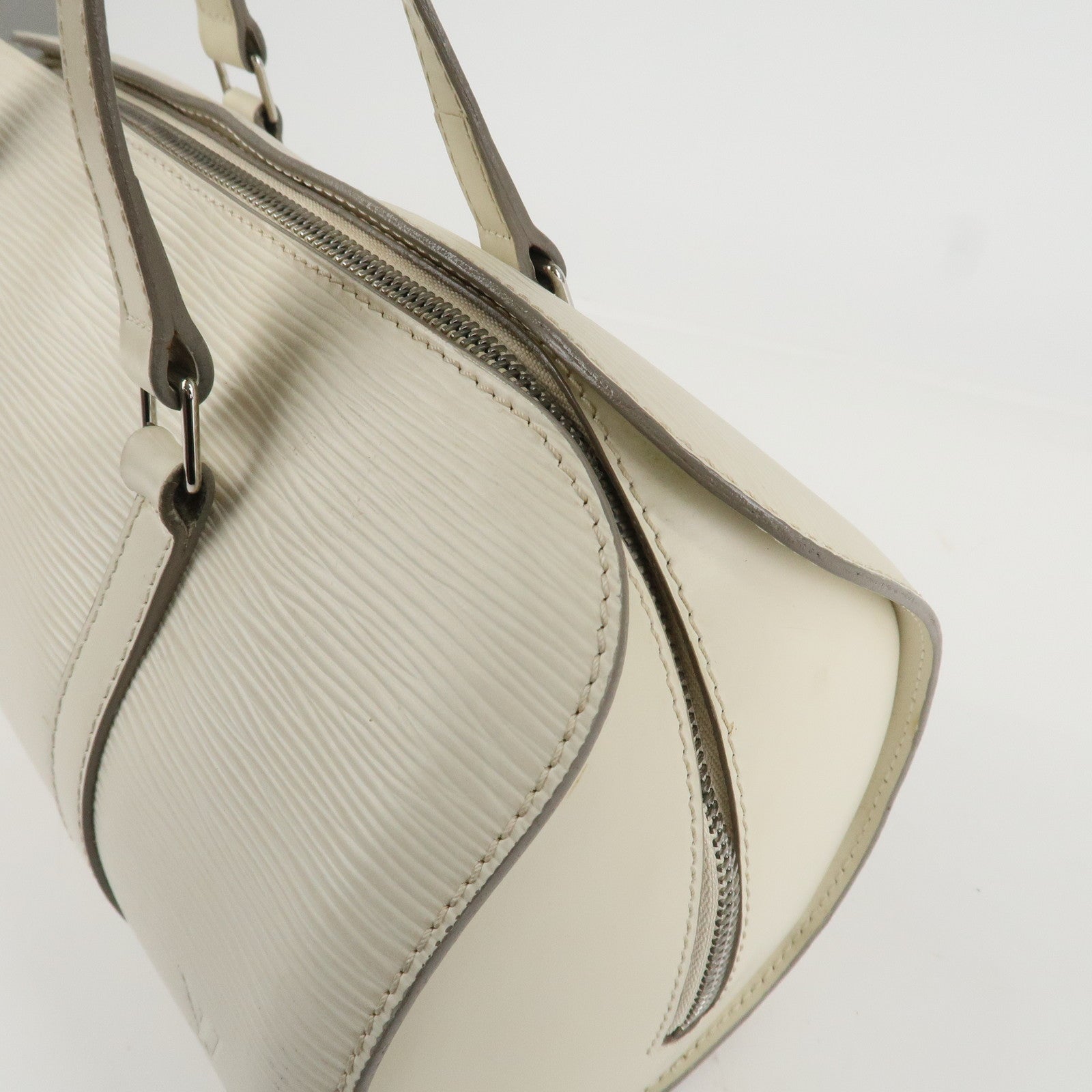 Louis Vuitton Epi Leather Soufflot Shoulder Bag Hand Bag Ivory White Used