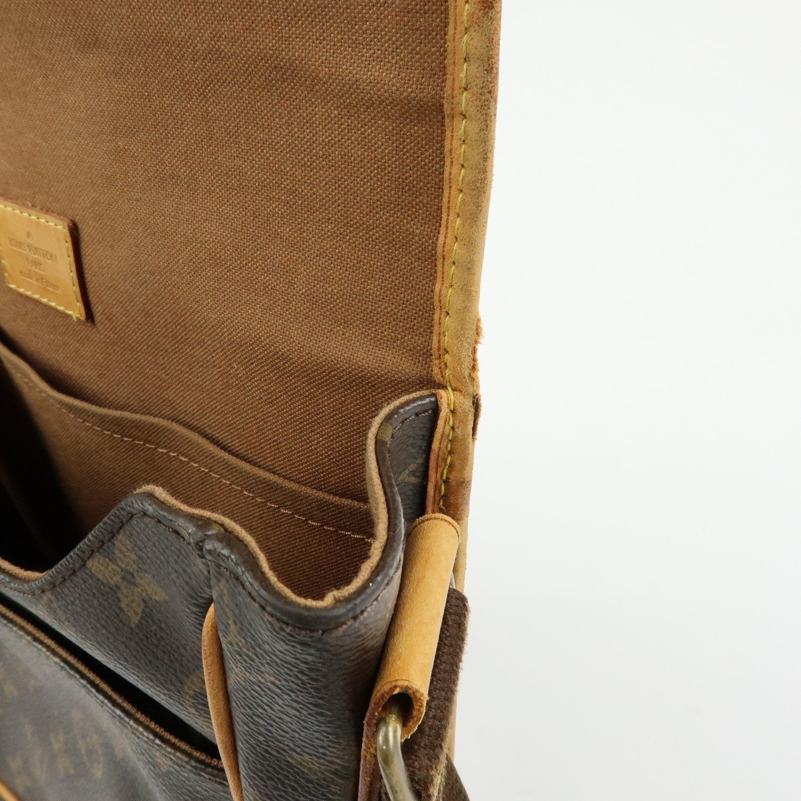 Louis Vuitton Monogram Messenger Bosphore PM Shoulder Bag M40106