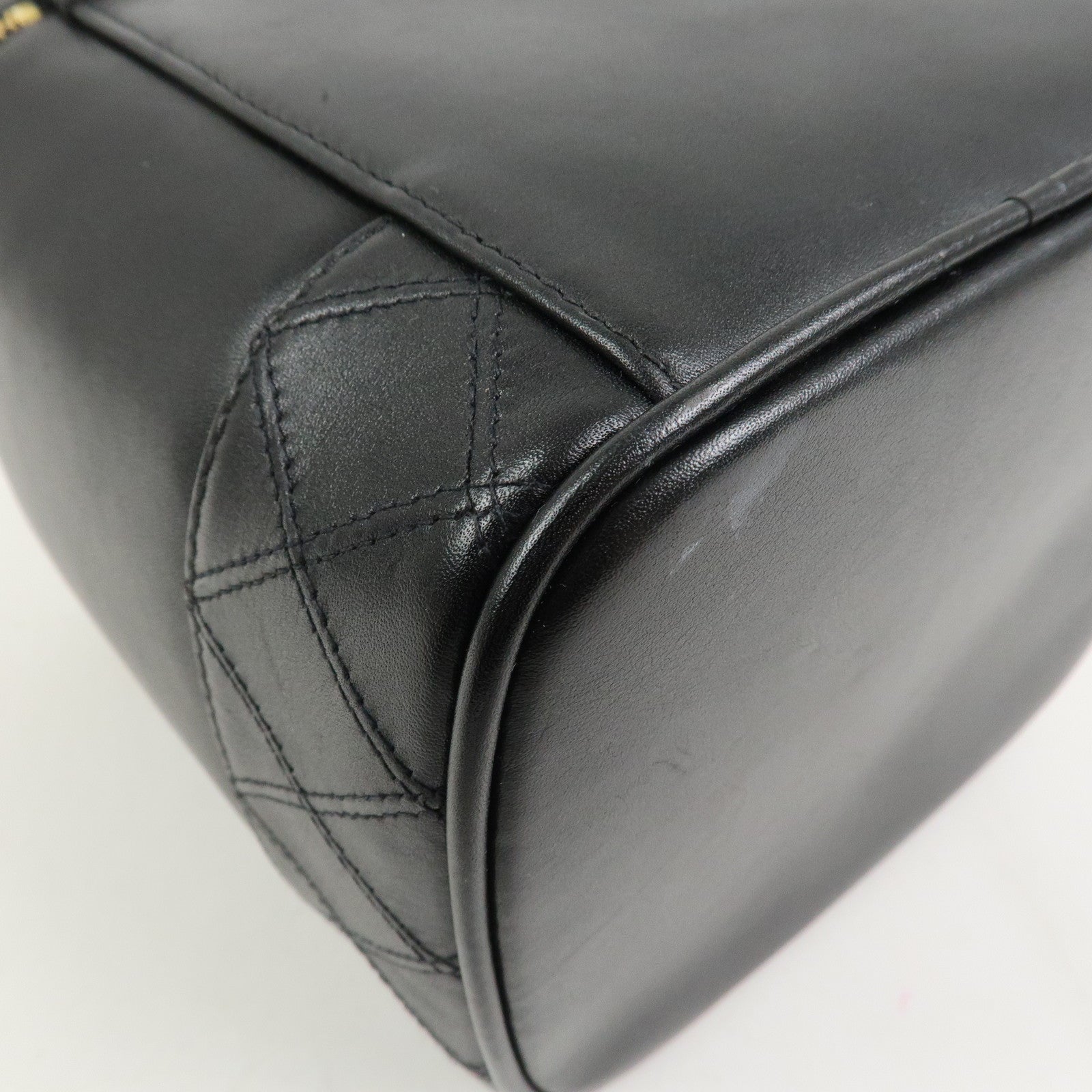 CHANEL Bicolore Lamb Skin Vanity Bag Hand Bag Makeup Bag A01619