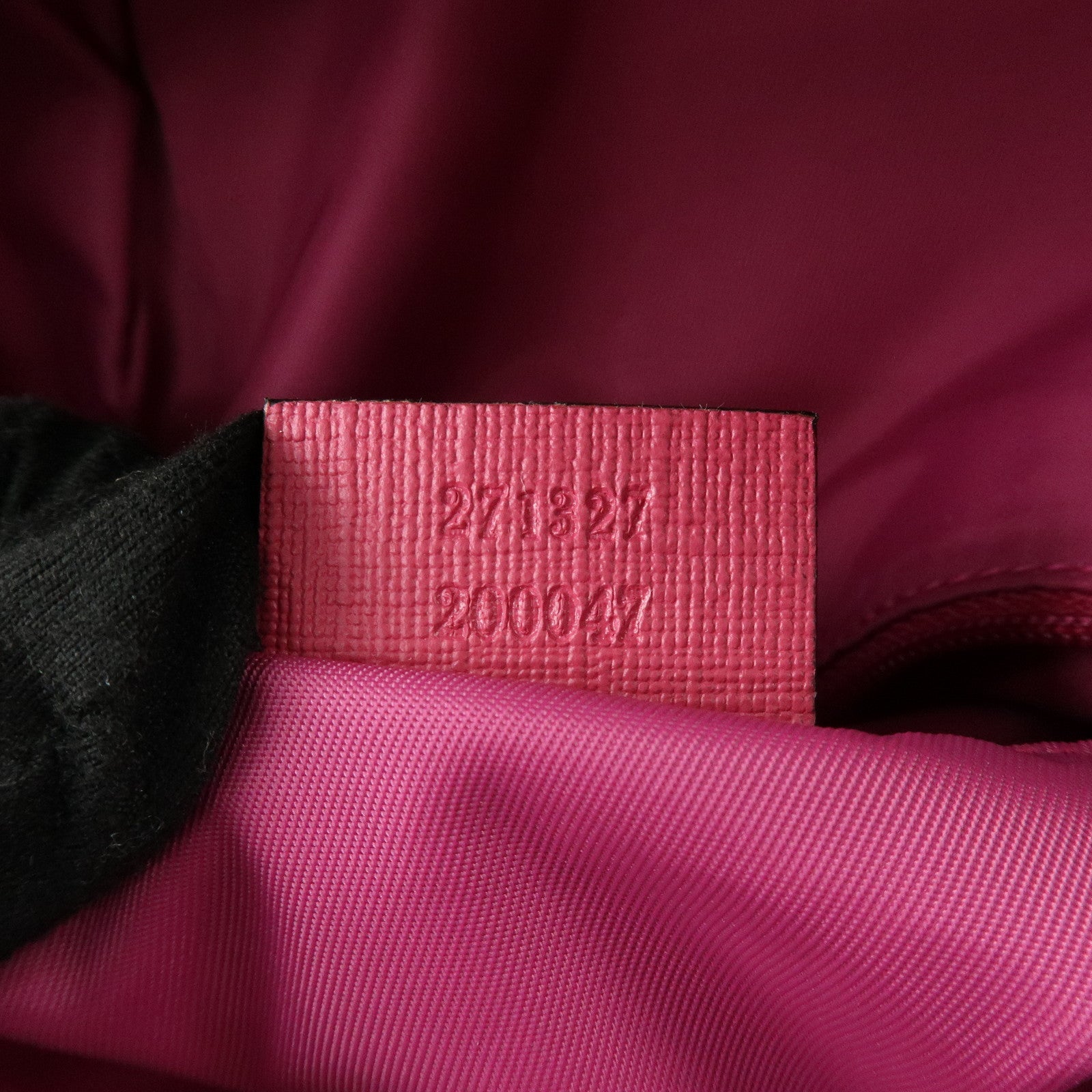 GUCCI Children’s GG Supreme Rose Heart Backpack Beige Pink 271327