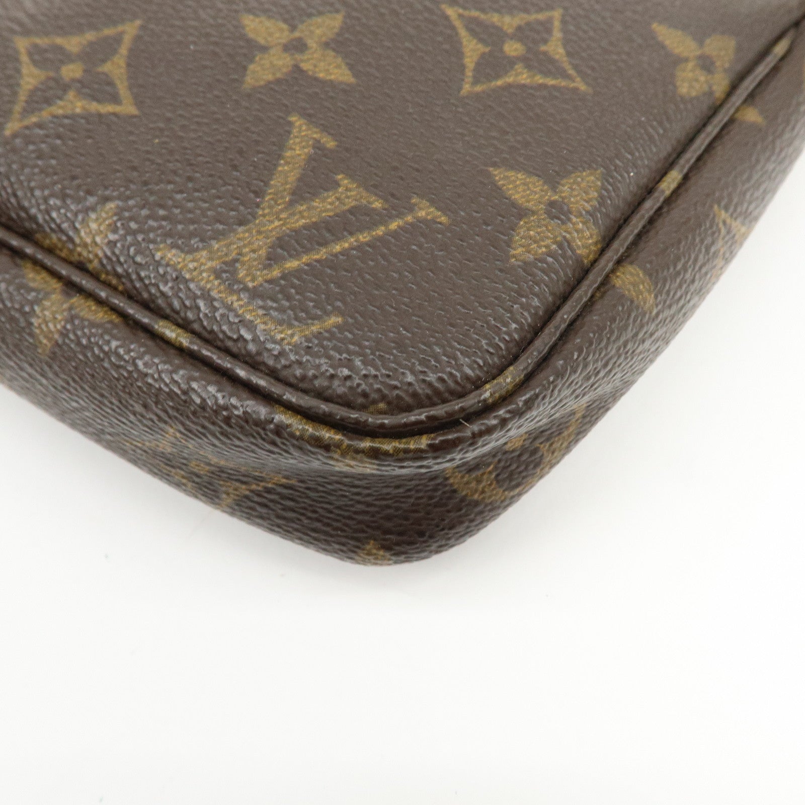 Louis Vuitton Monogram Pochette Accessoires Pouch Hand Bag M51980