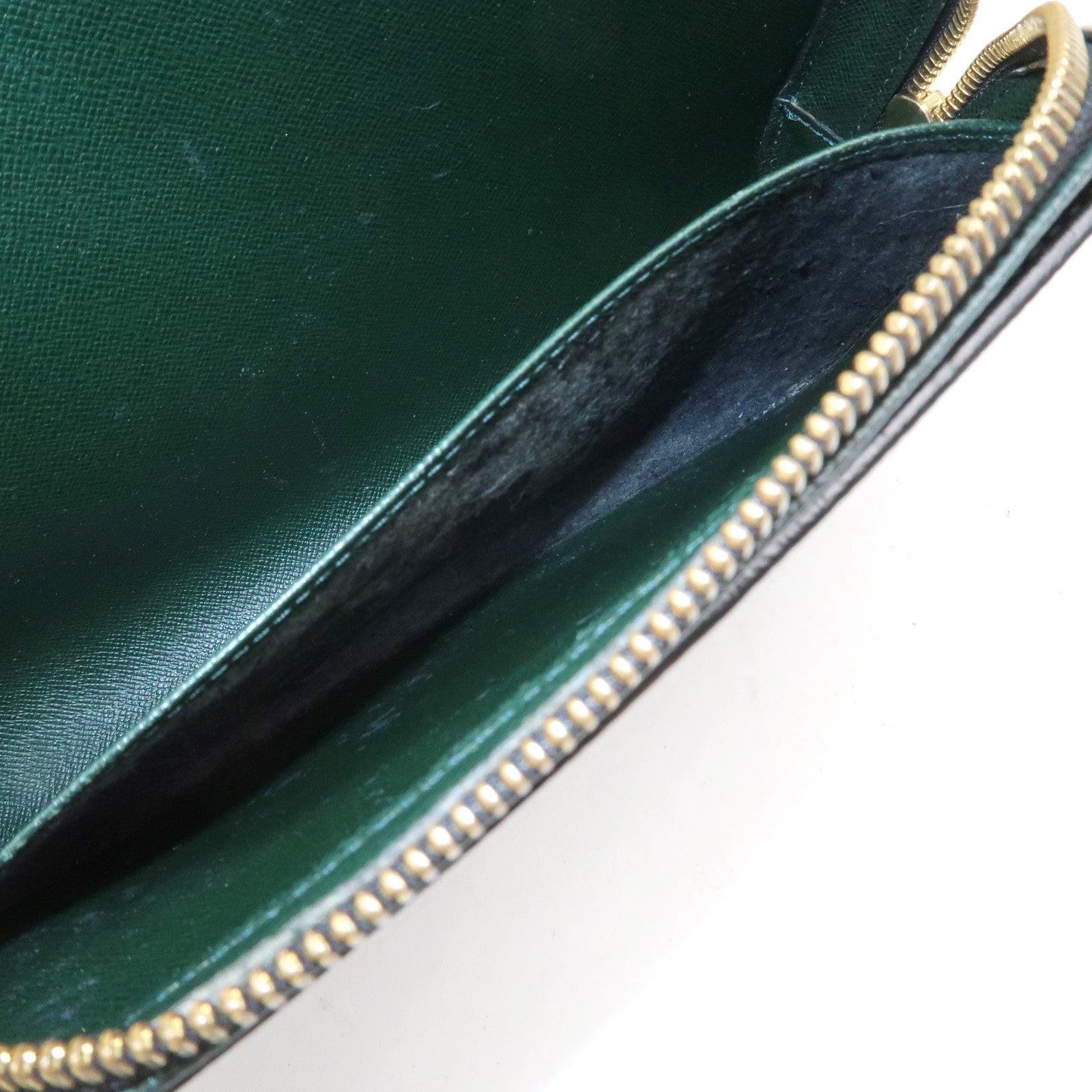 Louis Vuitton Taiga Set Of 2 Leather Clutch Bags M3018P M30186