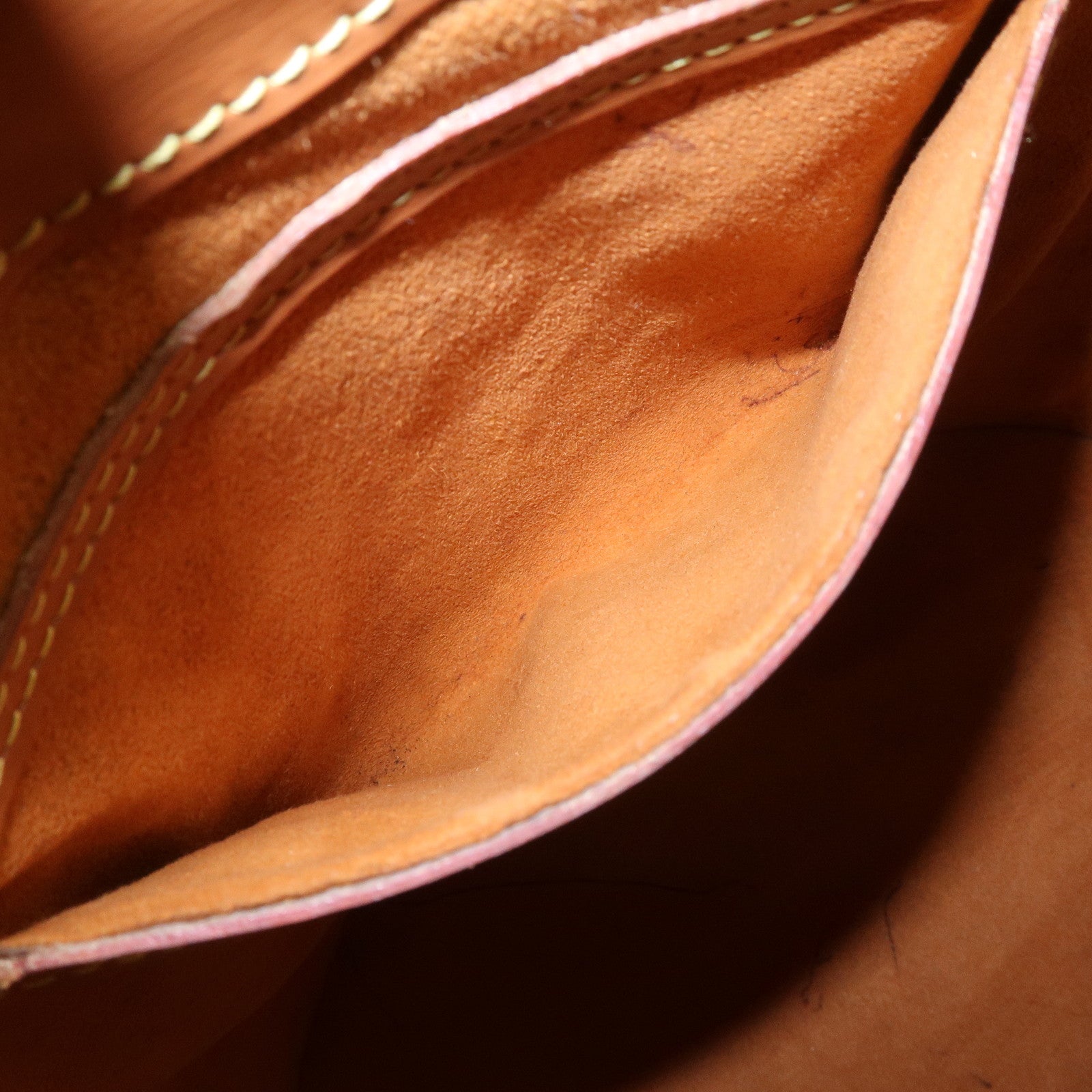 Louis Vuitton Epi Leather Cluny Shoulder Bag Kenya Brown M52253