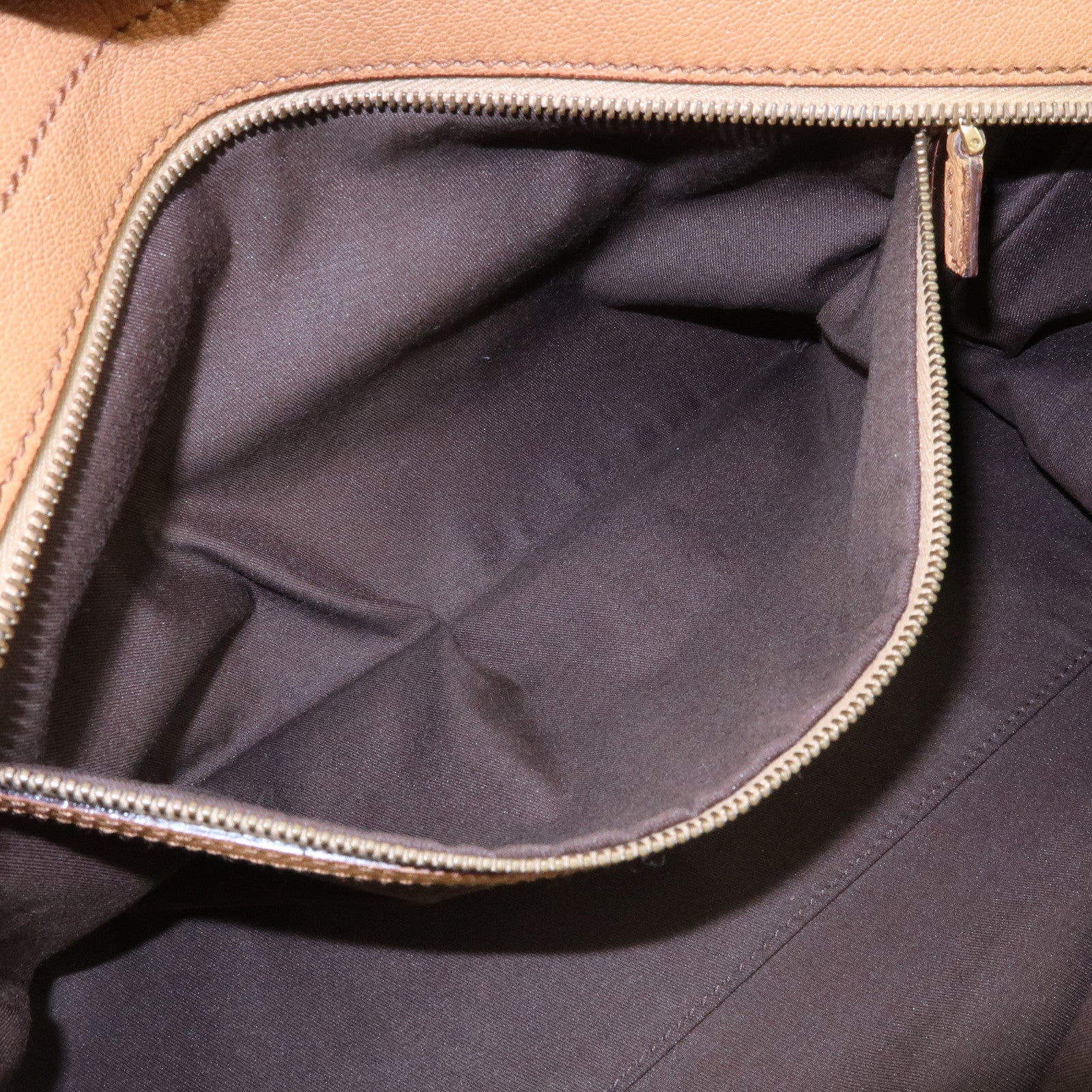 GUCCI Interlocking G Leather Blondie Studs Hand Bag Brown 121551