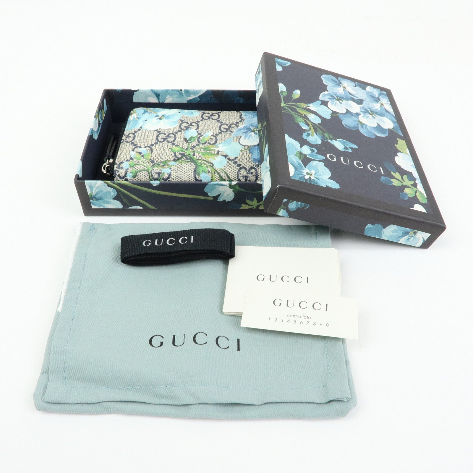 GUCCI GG Blooms GG Supreme Leather Card Case Beige Navy 410220
