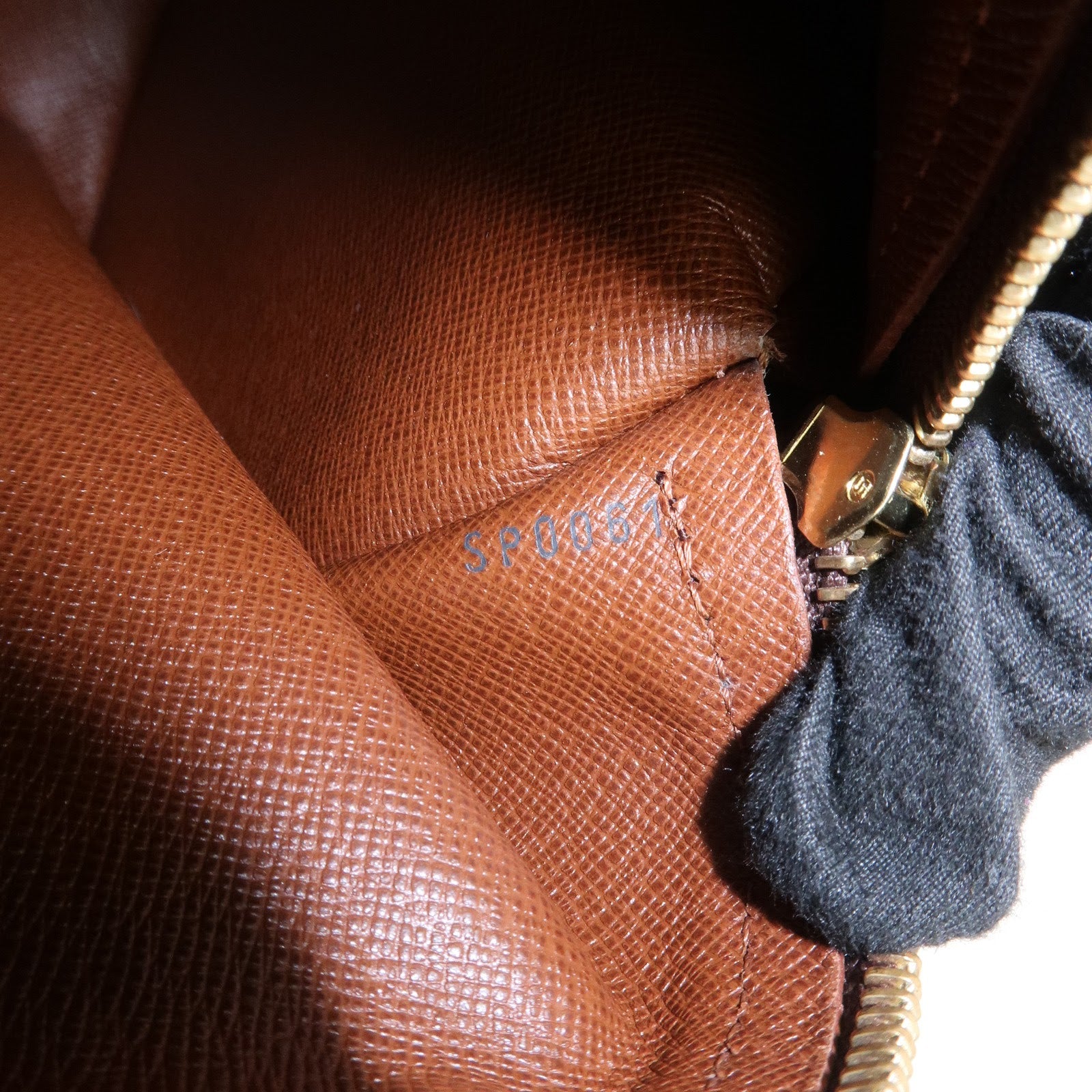 Louis Vuitton Monogram Papillon 30 Hand Bag Brown M51365