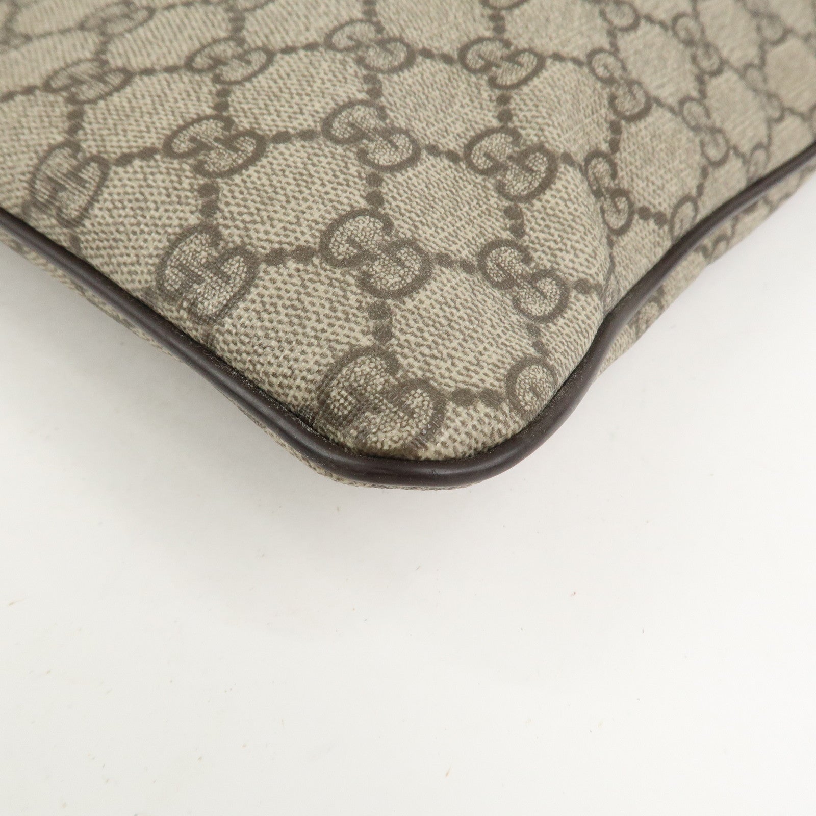 GUCCI GG Supreme Shoulder Bag Crossbody Bag Beige Brown 201446