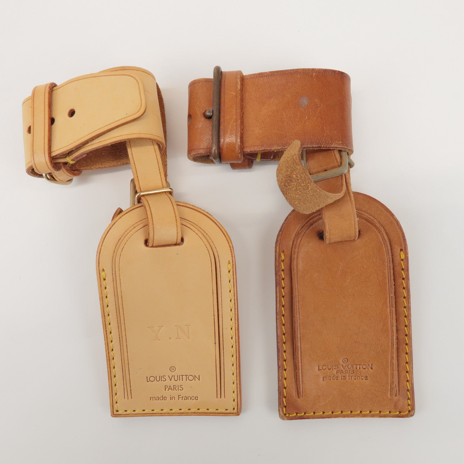 Louis Vuitton Set of 10 Leather Name Tag & Poignet