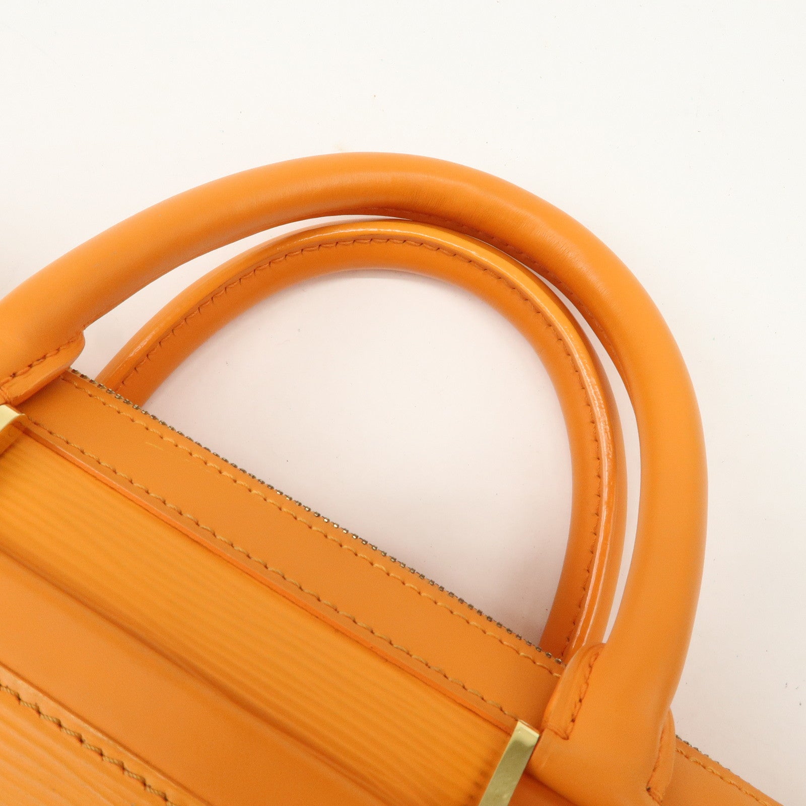 Louis Vuitton Epi Dannula PM Hand Bag Shoulder Bag Mandarin M5891H Used
