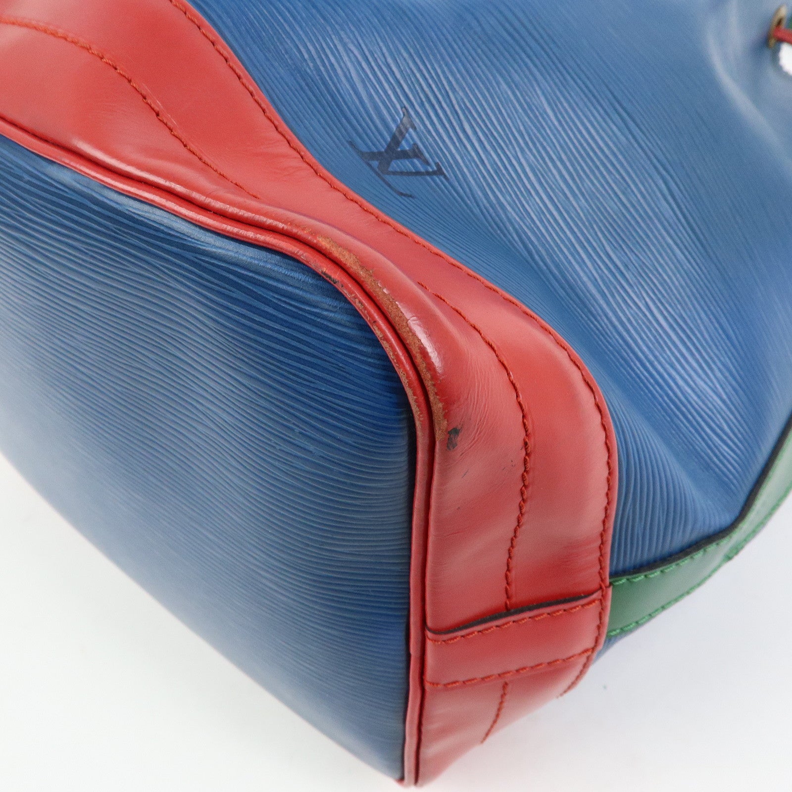 Louis Vuitton Epi Noe Tricolor Shoulder Bag Blue Green Red M44082