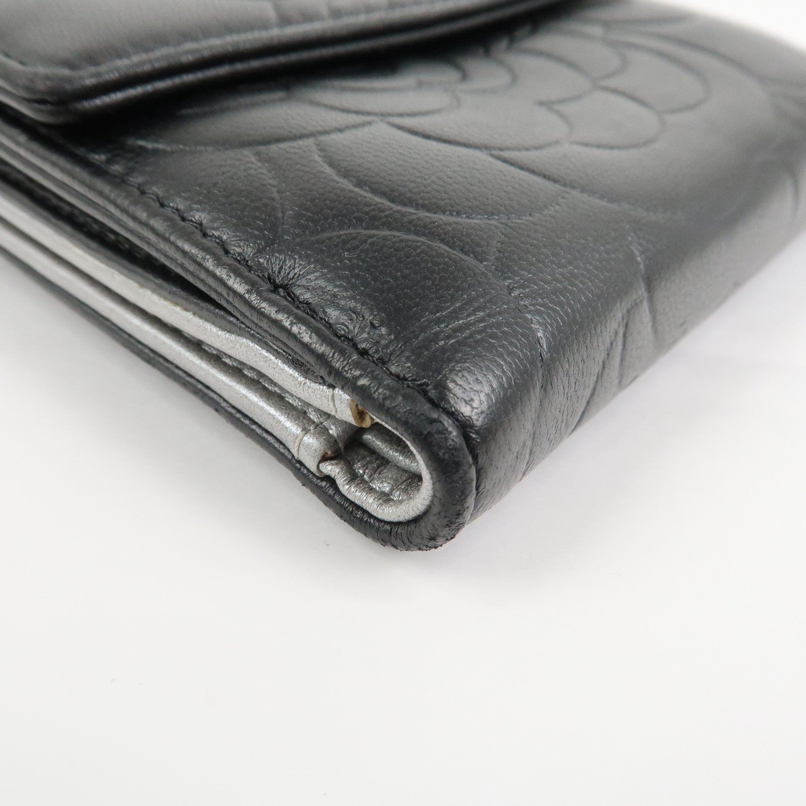 CHANEL Camellia COCO Mark Lamb Skin Compact Wallet Black