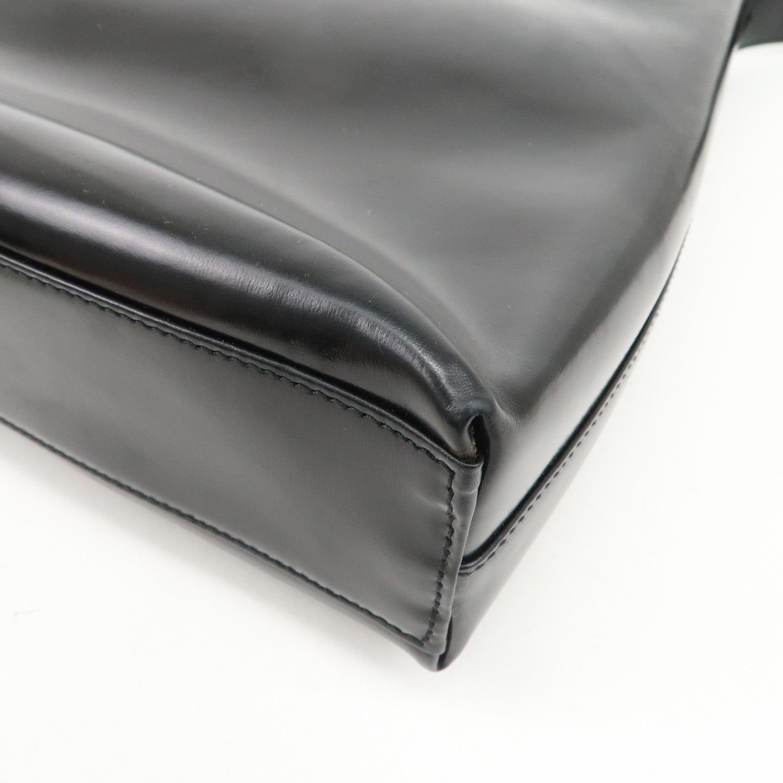 Ferragamo Gancini Leather Shoulder Bag Hand Bag Black Gold HDW