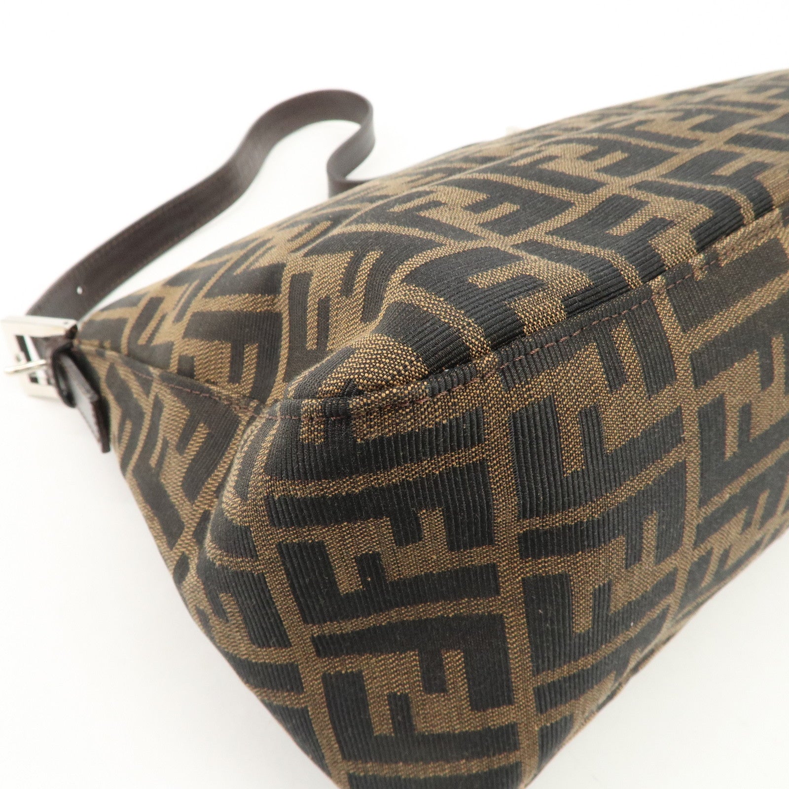 FENDI Mamma Baguette Canvas Leather Shoulder Bag Silver HDW 26325 Used