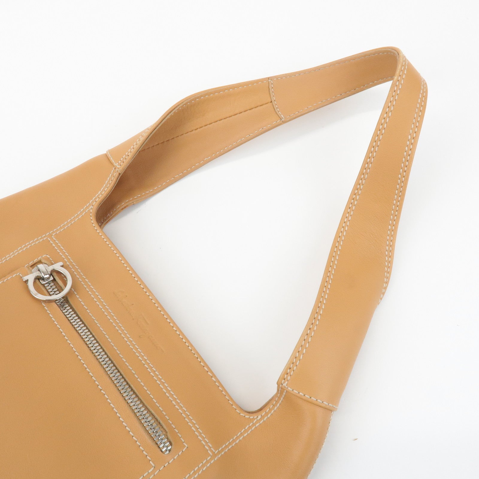 Ferragamo Gancini Leather Shoulder Bag Light Brown Silver HDW Used