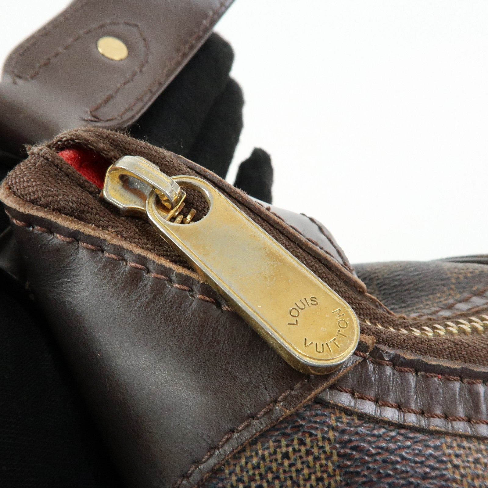 Louis Vuitton Damier Thames GM Shoulder Bag Damier Ebene N48181