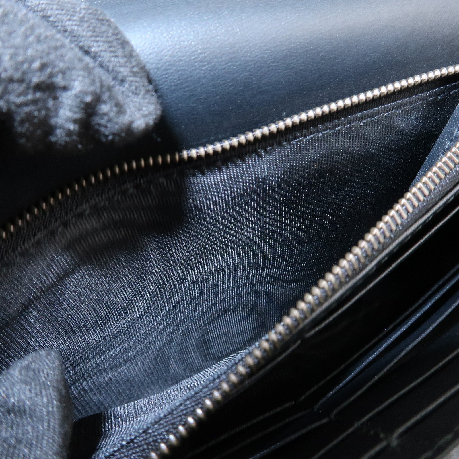 GUCCI GG Marmont Leather Chain Wallet Gold HDW Black 431478 Used