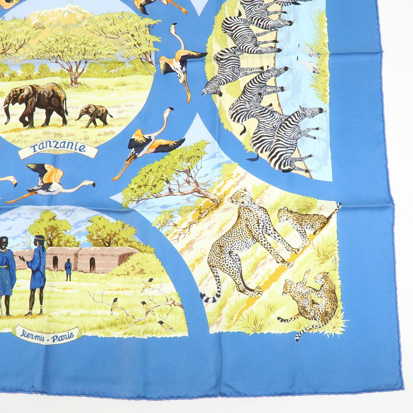 HERMES Carre 90 Silk 100% Scarf Tanzanie Animal Print Blue Green