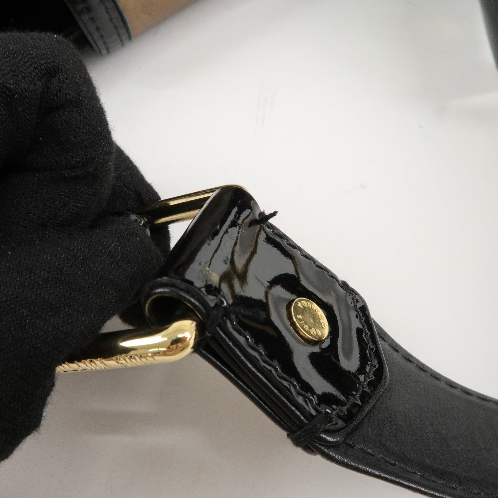 Louis Vuitton Monogram Patent Embossed Leather Shoulder Bag M95296 Used