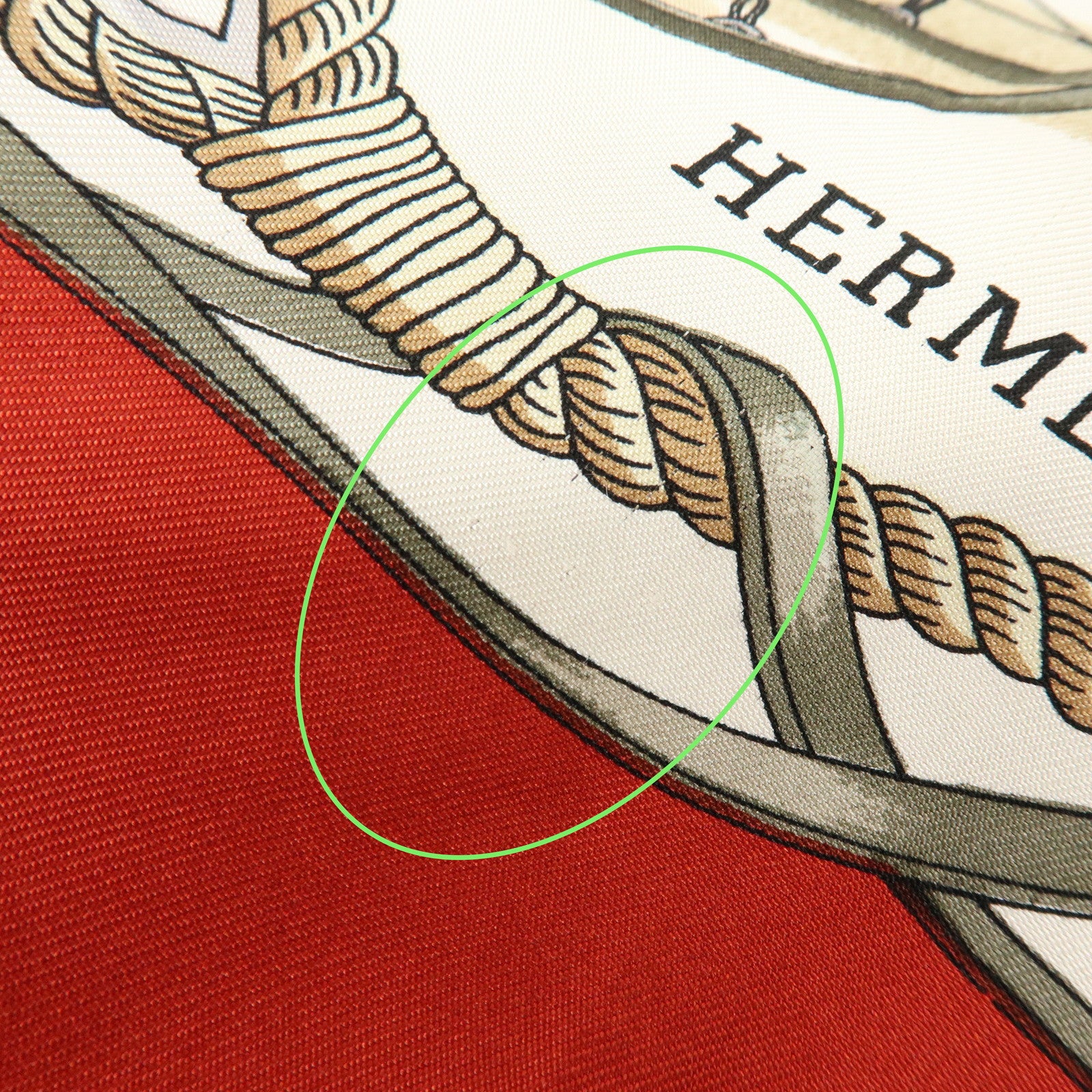 HERMES Carre 90 Silk 100% Scarf MUSEE Museum Print Red Beige