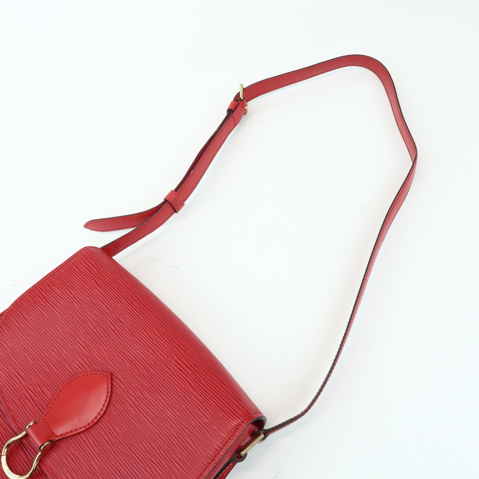 Louis Vuitton Epi Saint Cloud Shoulder Bag Crossbody Bag Red M52197