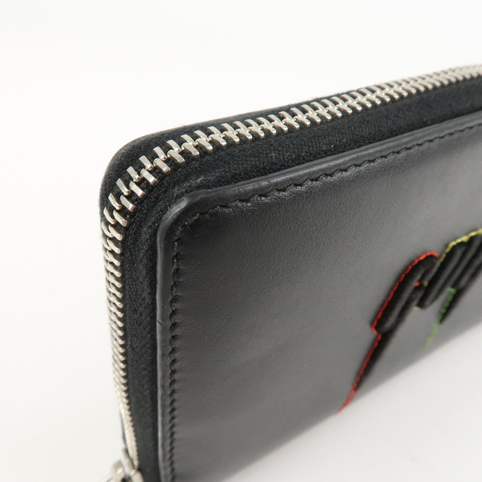 GUCCI Blade Embroidery Leather Zip Around Long Wallet Black Used