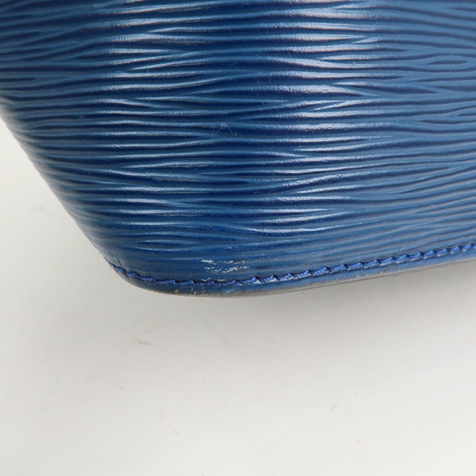 Louis Vuitton Epi Leather Petit Noe Bicolor Noir Toledo Blue M44152