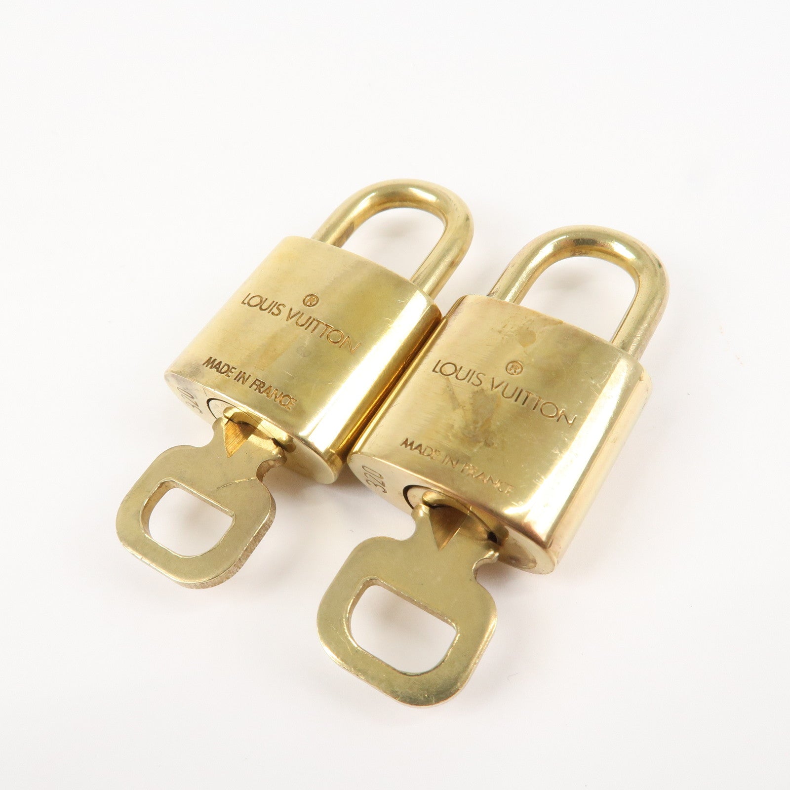 Louis Vuitton Set of 10 Lock & Key Cadena Key Lock Used
